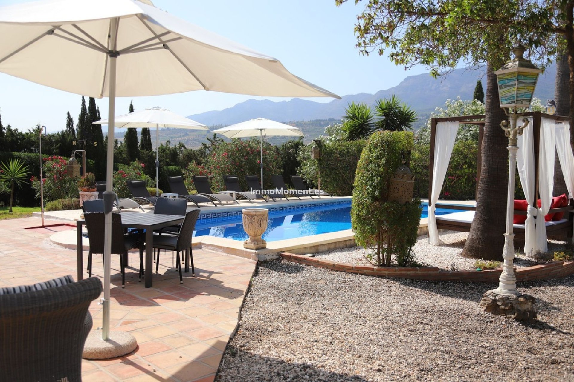 Bestaande woning - Vrijstaande villa - Binnenland  - Alhaurín el Grande Centro