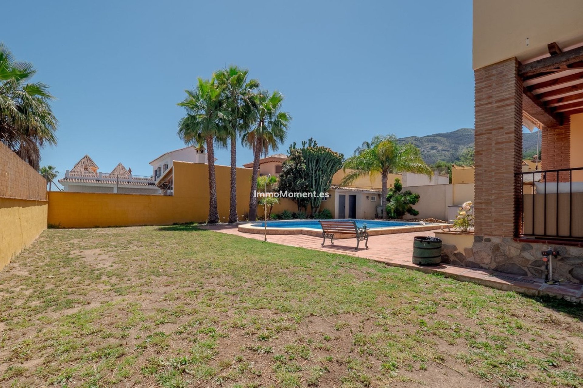 Bestaande woning - Vrijstaande villa - Binnenland  - Alhaurín el Grande Centro
