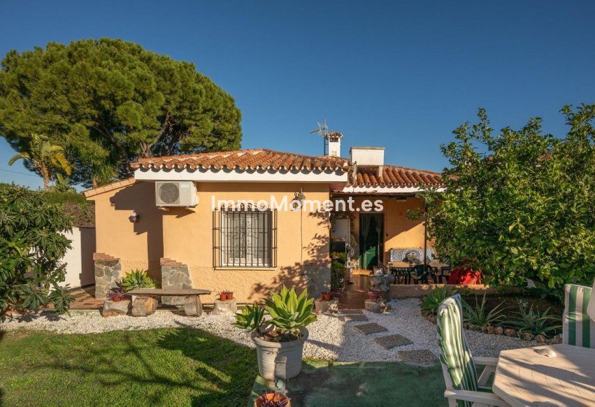 Bestaande woning - Vrijstaande villa - Binnenland  - Alhaurín el Grande Centro