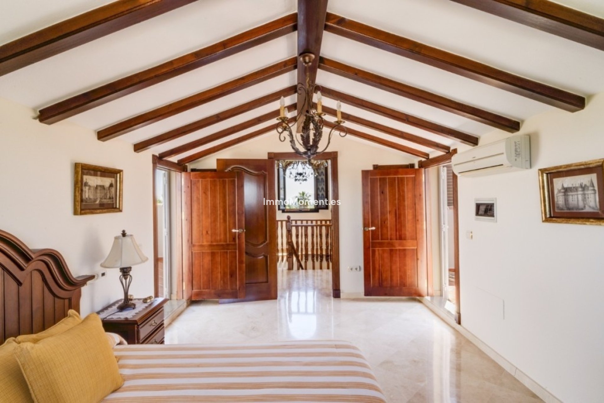 Bestaande woning - Vrijstaande villa - Binnenland  - Alhaurín el Grande Centro