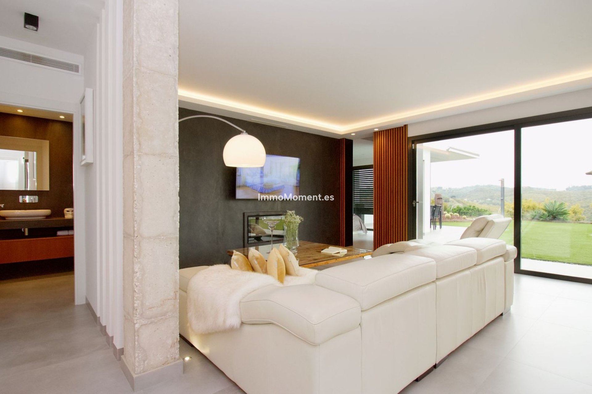 Bestaande woning - Vrijstaande villa - Binnenland  - Alhaurín el Grande Centro