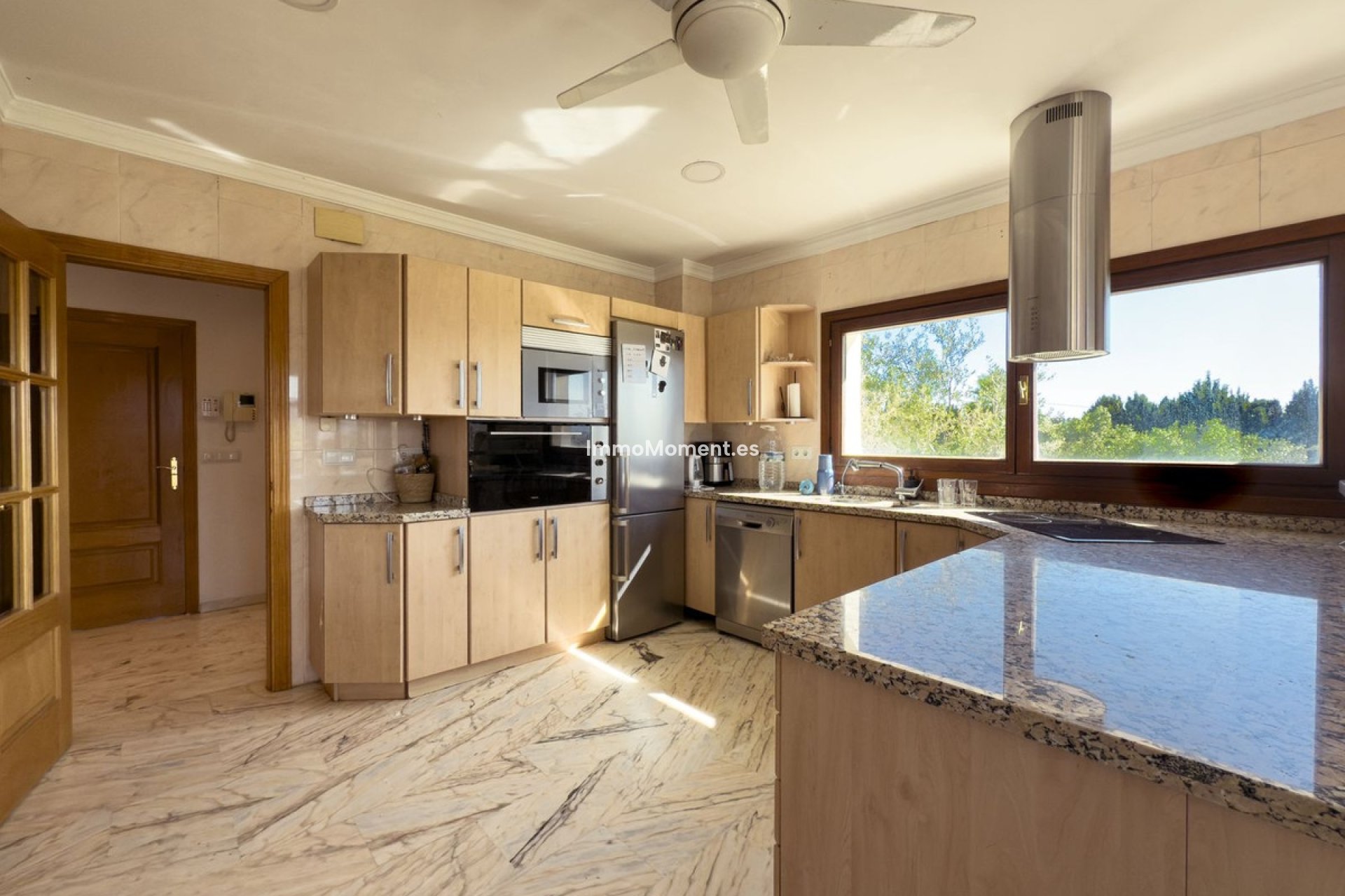 Bestaande woning - Vrijstaande villa - Binnenland  - Alhaurín el Grande Centro