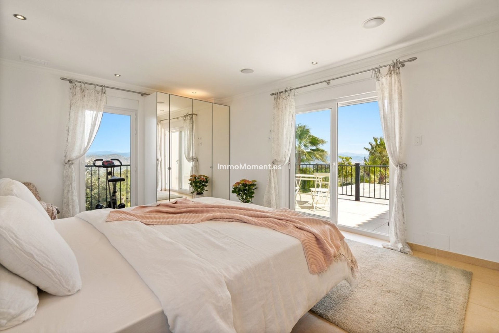 Bestaande woning - Vrijstaande villa - Binnenland  - Alhaurín el Grande Centro