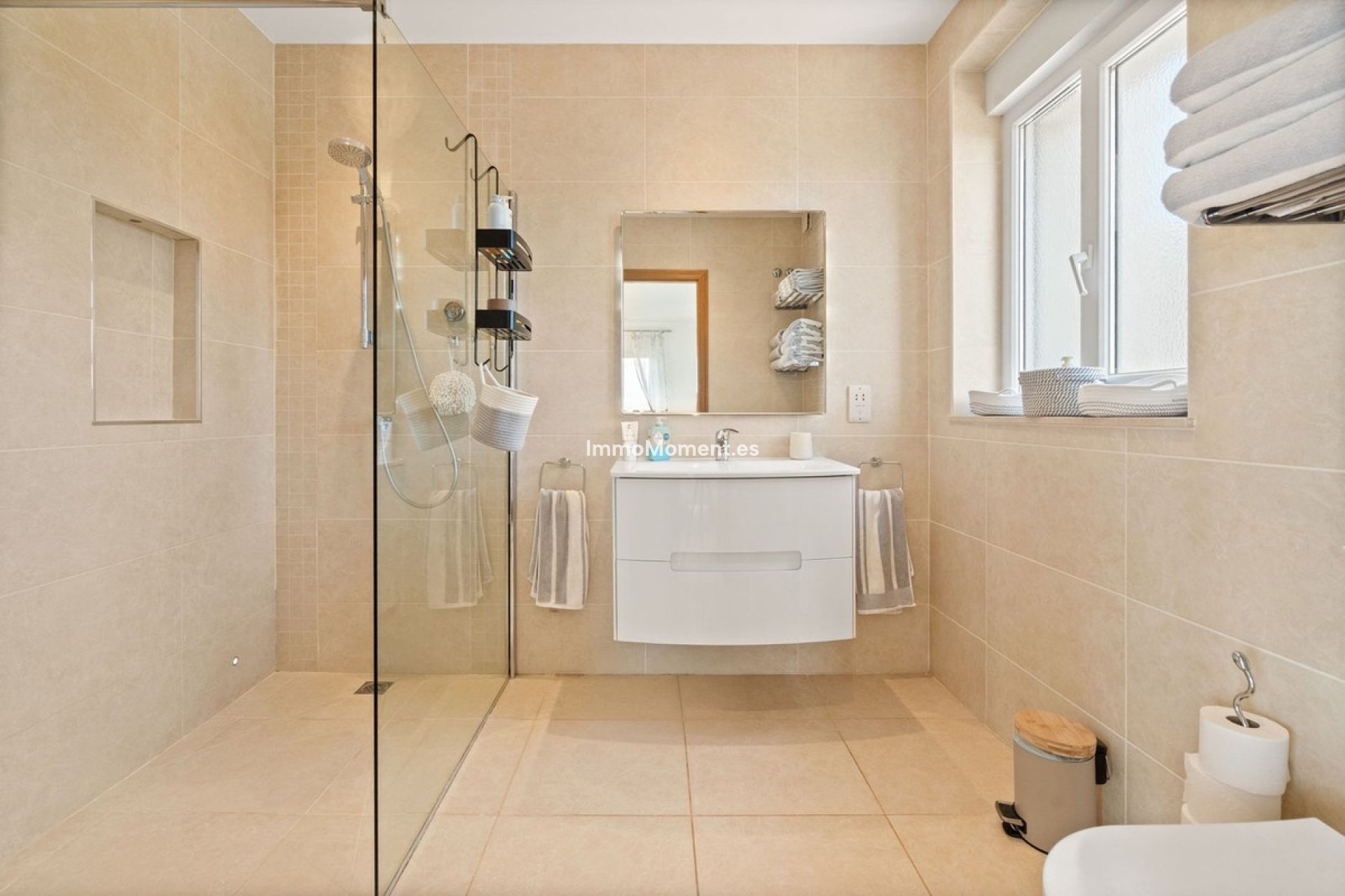 Bestaande woning - Vrijstaande villa - Binnenland  - Alhaurín el Grande Centro