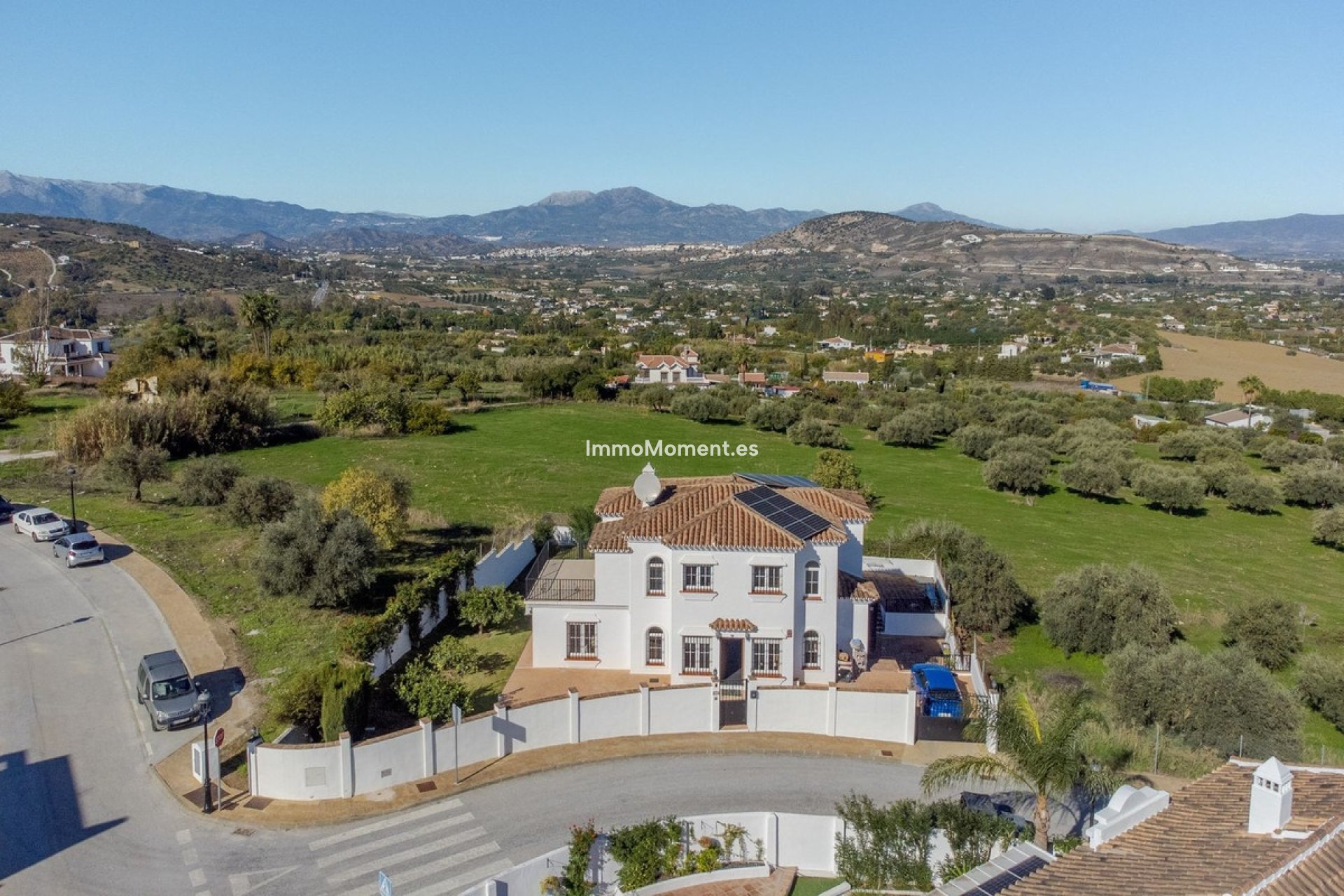 Bestaande woning - Vrijstaande villa - Binnenland  - Alhaurín el Grande Centro