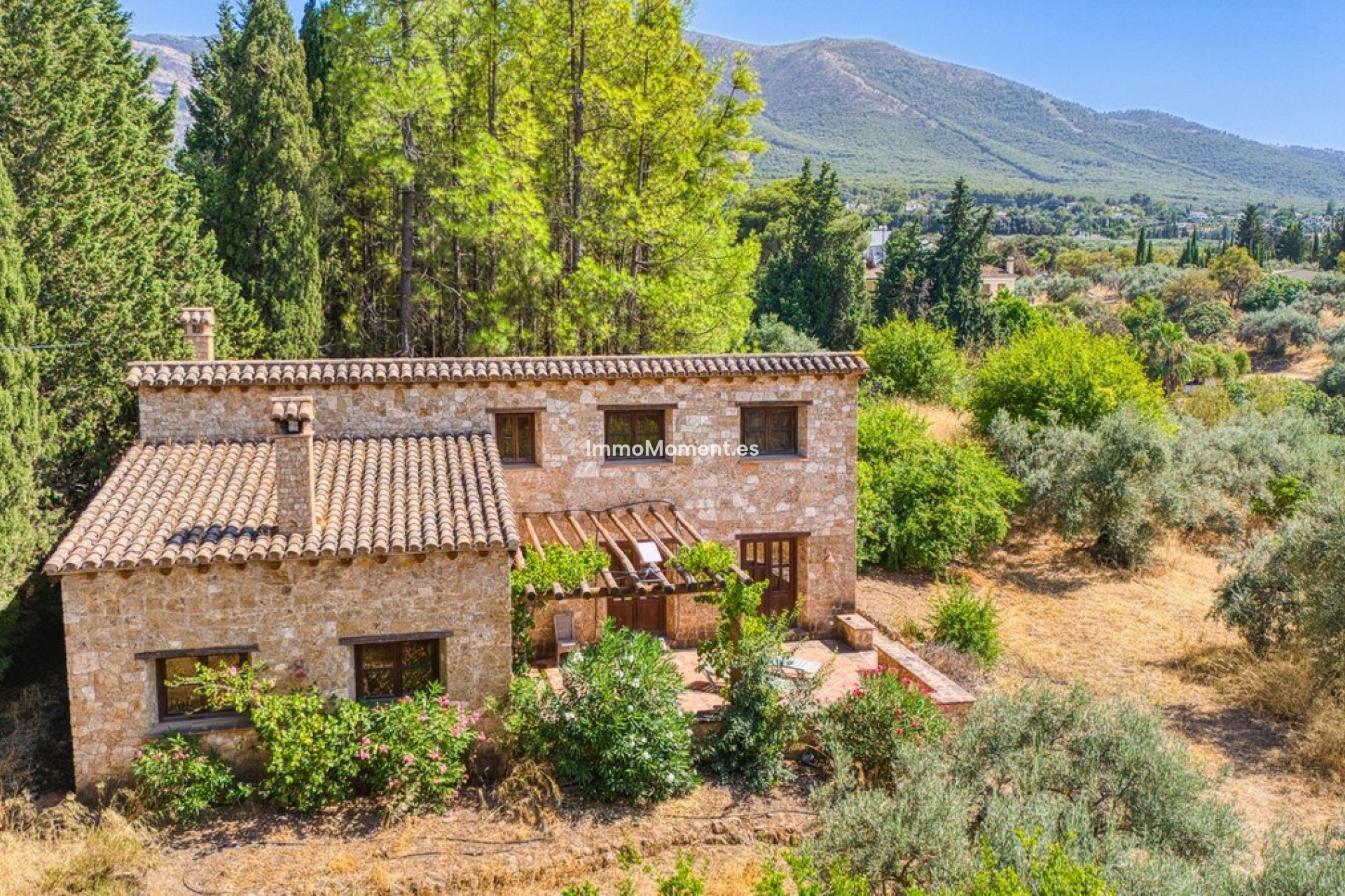 Bestaande woning - Vrijstaande villa - Binnenland  - Alhaurín el Grande Centro