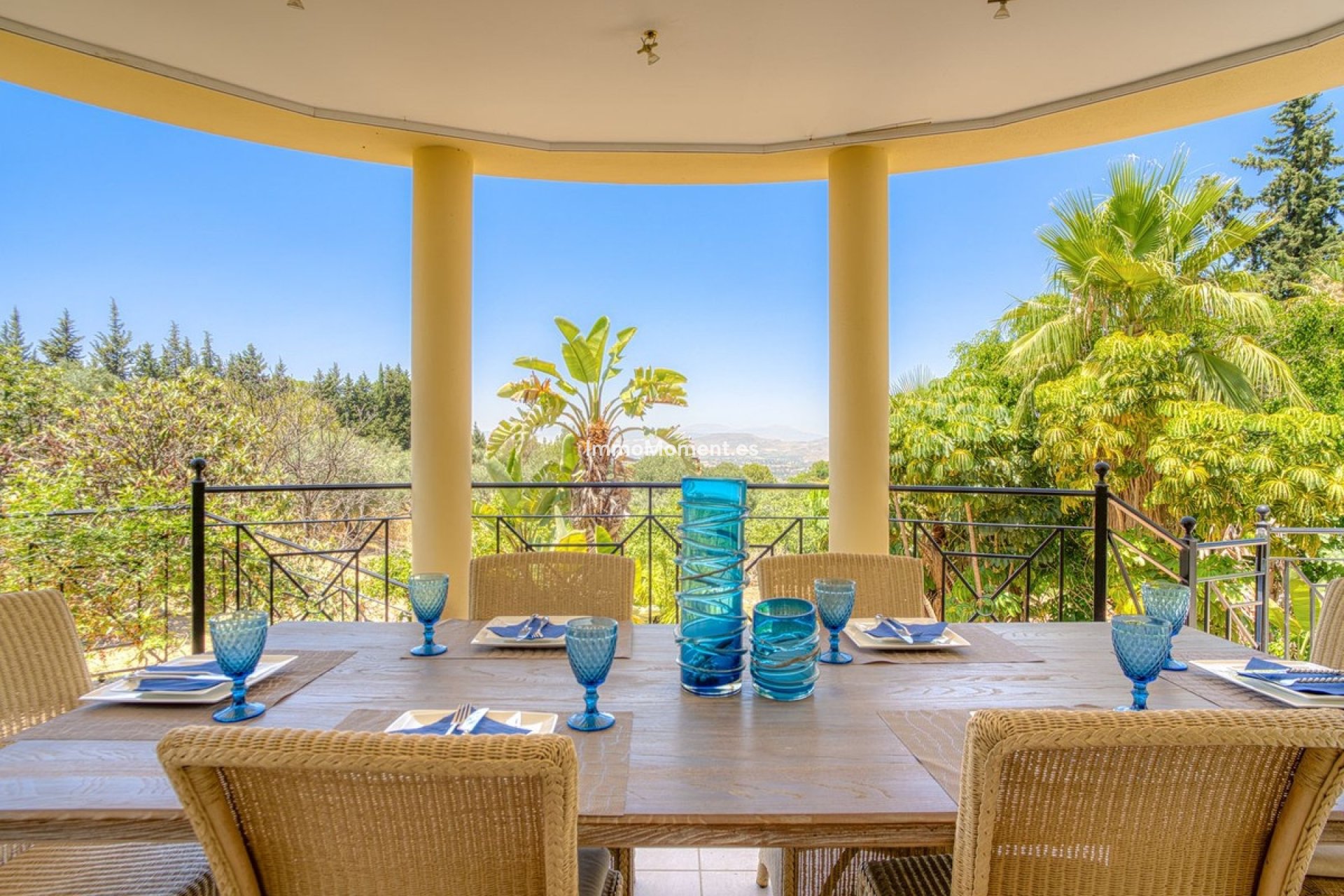 Bestaande woning - Vrijstaande villa - Binnenland  - Alhaurín el Grande Centro