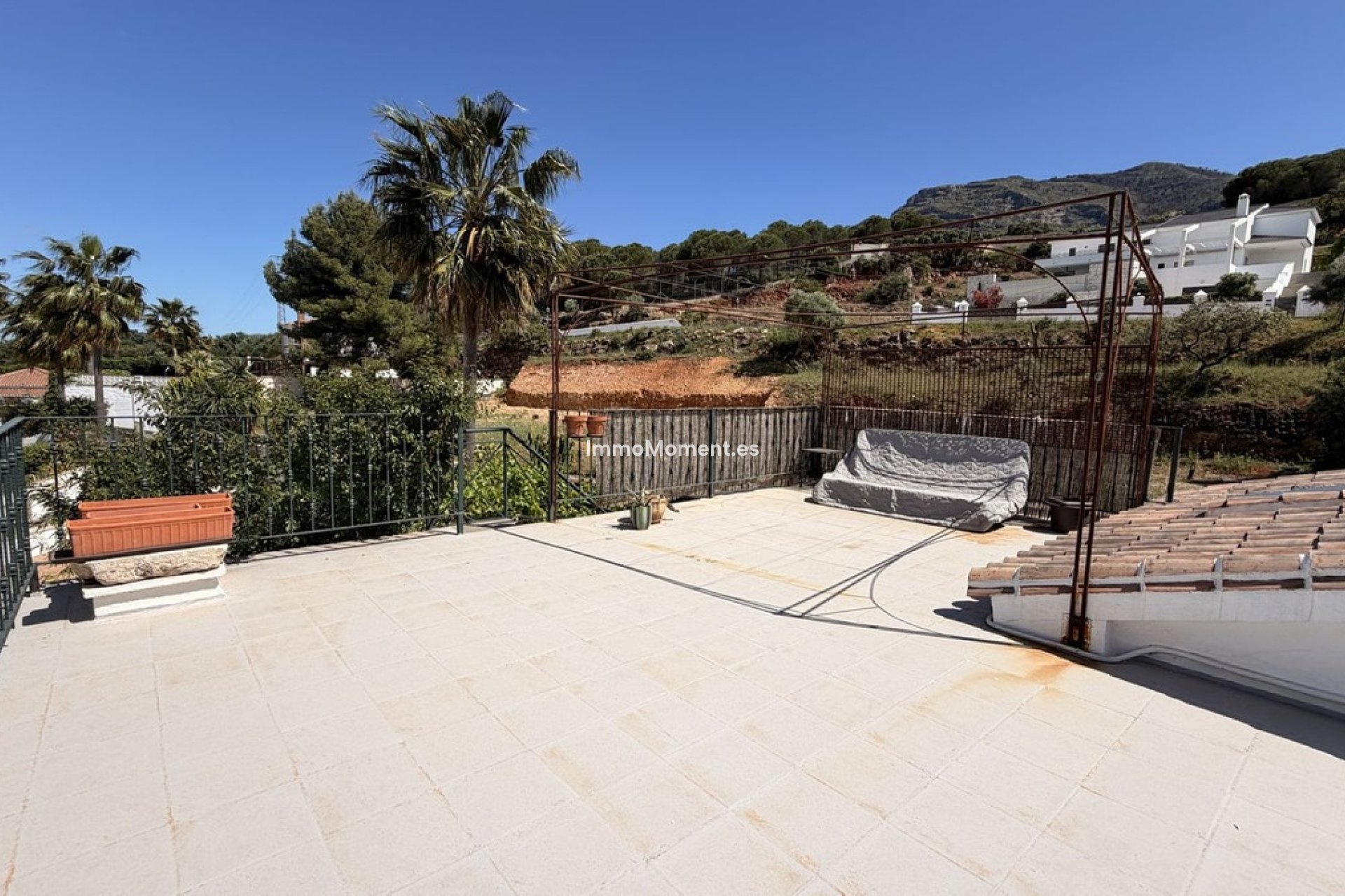 Bestaande woning - Vrijstaande villa - Binnenland  - Alhaurín el Grande Centro