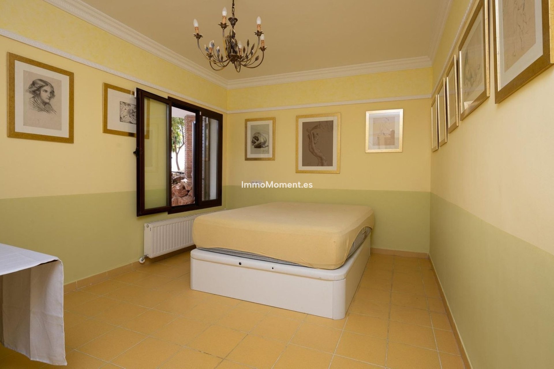 Bestaande woning - Vrijstaande villa - Binnenland  - Alhaurín el Grande Centro