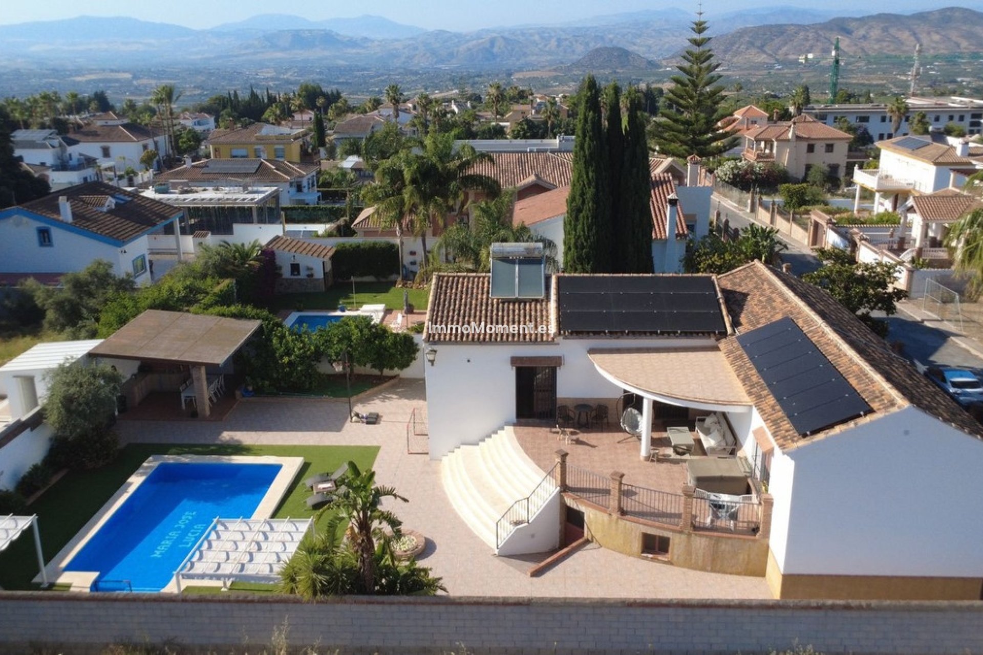 Bestaande woning - Vrijstaande villa - Binnenland  - Alhaurín el Grande Centro
