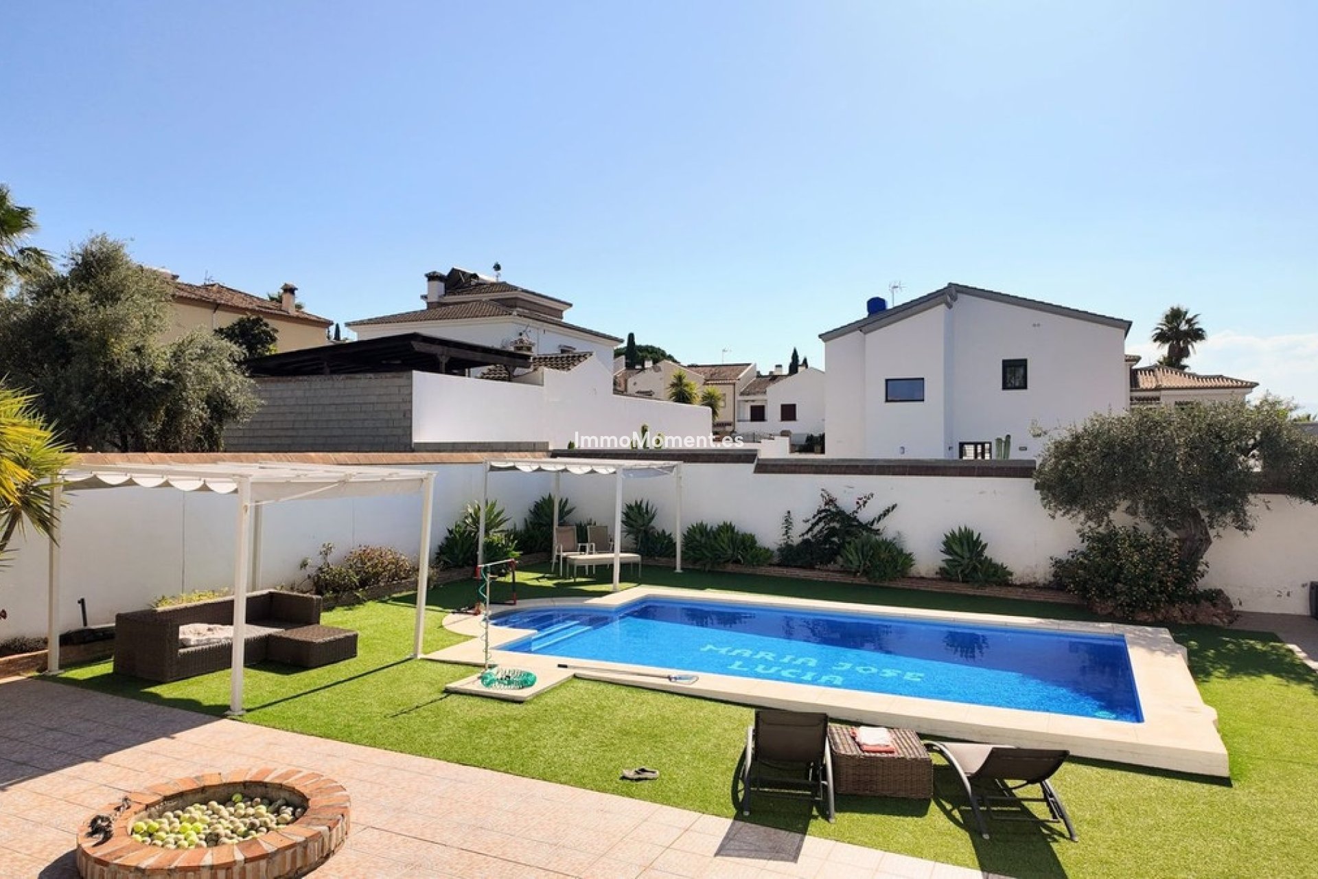 Bestaande woning - Vrijstaande villa - Binnenland  - Alhaurín el Grande Centro