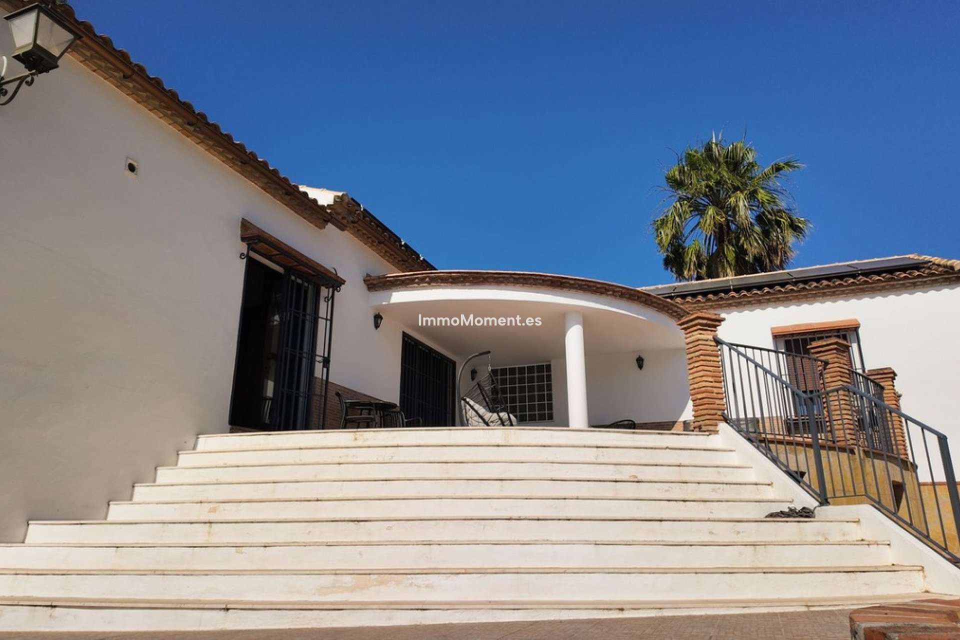 Bestaande woning - Vrijstaande villa - Binnenland  - Alhaurín el Grande Centro