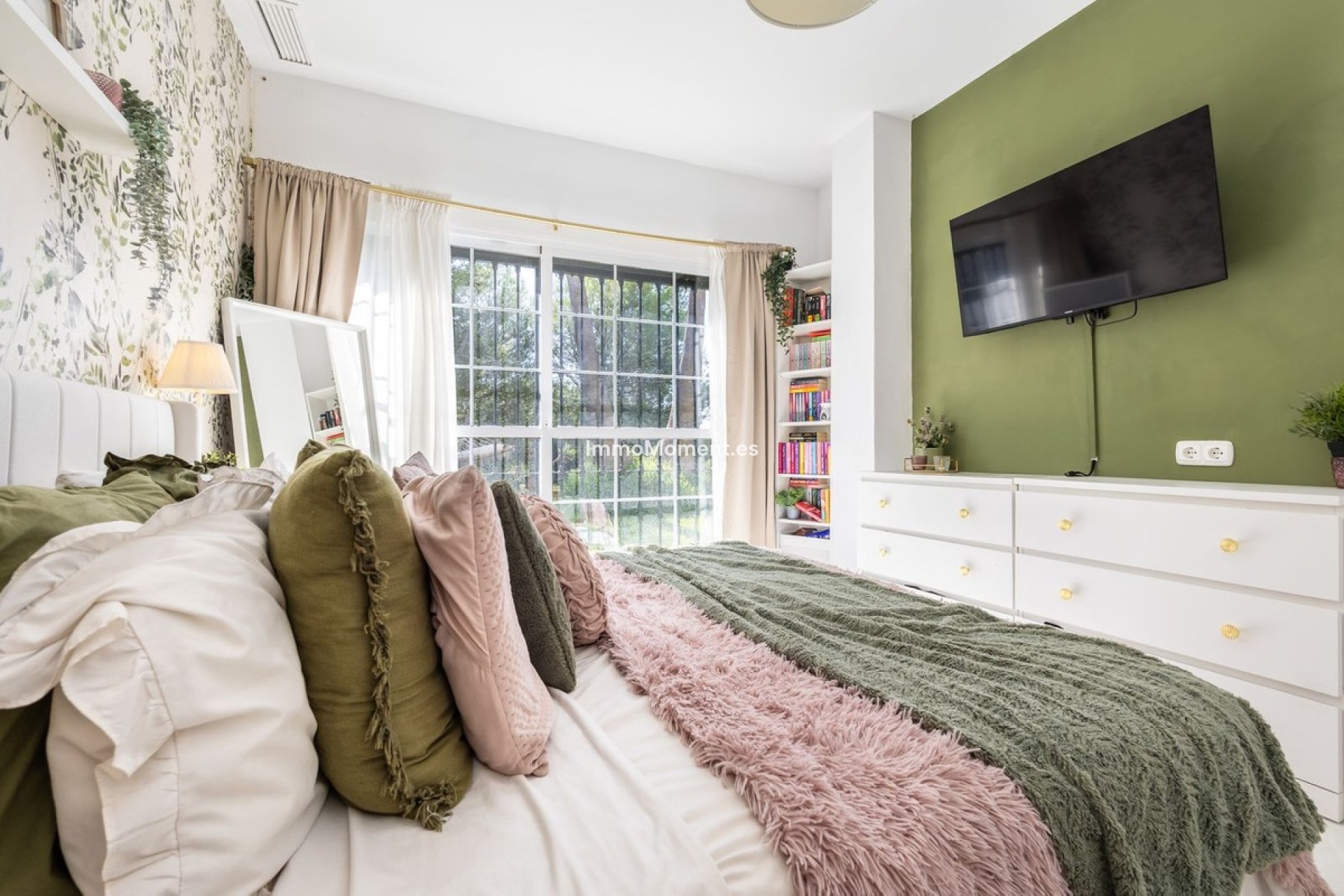Bestaande woning - Vrijstaande villa - Binnenland  - Alhaurín Golf