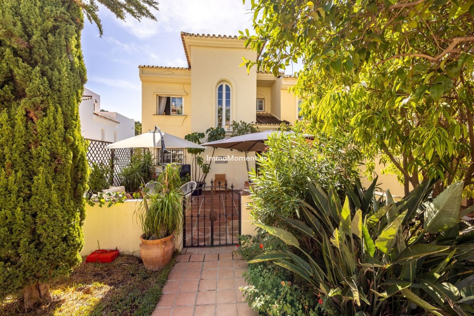 Bestaande woning - Vrijstaande villa - Binnenland  - Alhaurín Golf