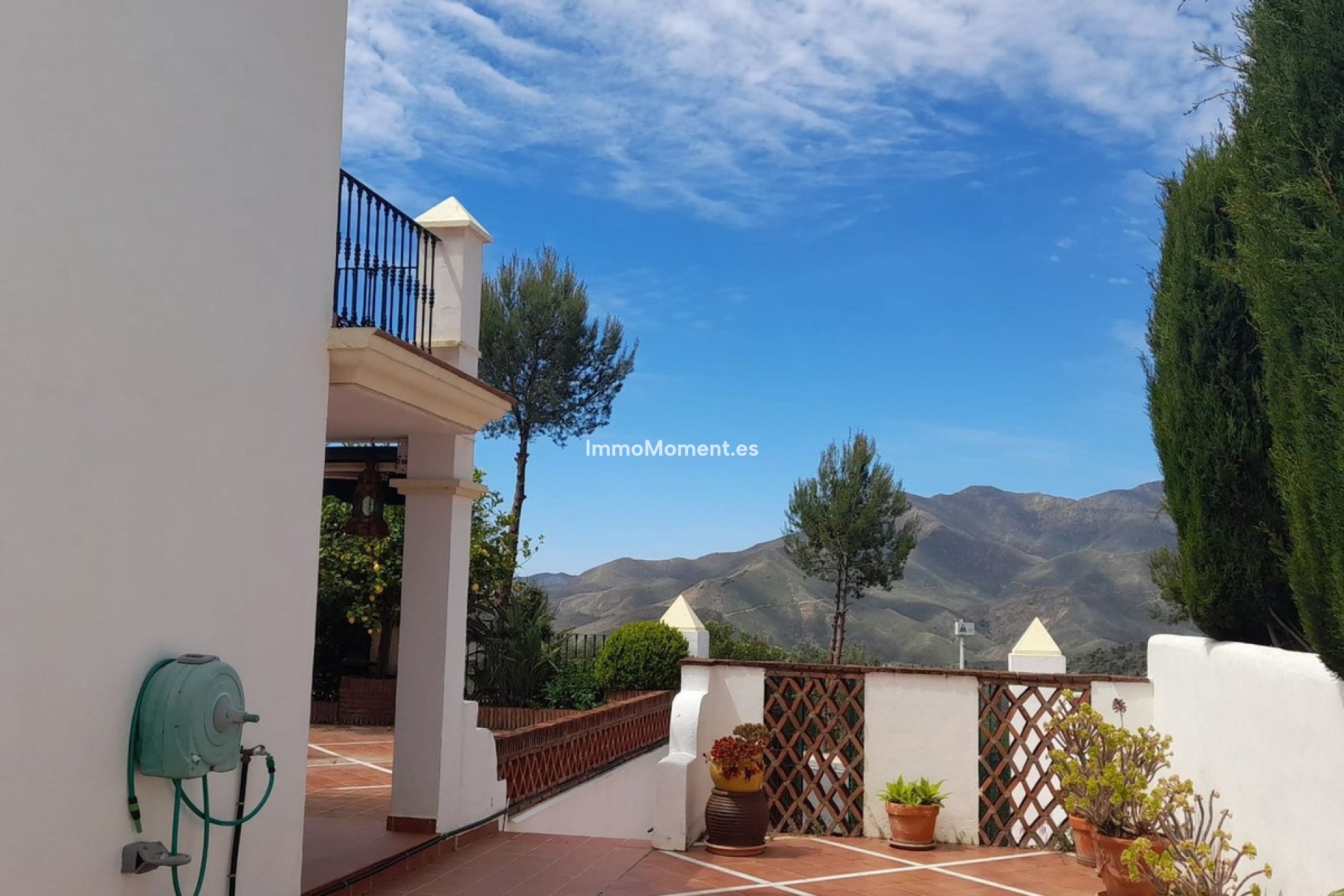 Bestaande woning - Vrijstaande villa - Binnenland  - Alhaurín Golf