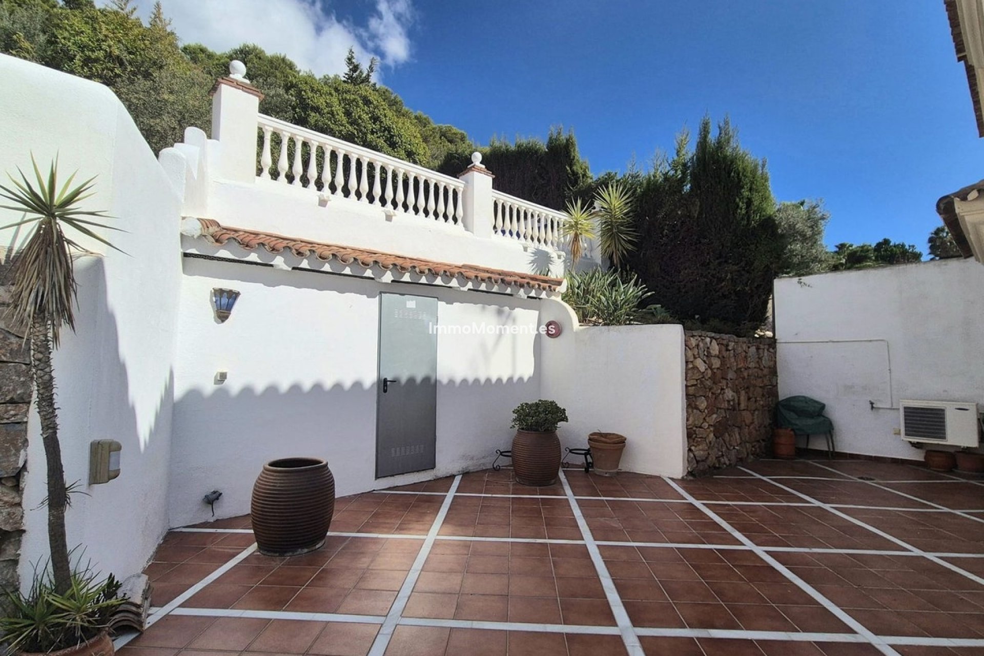 Bestaande woning - Vrijstaande villa - Binnenland  - Alhaurín Golf