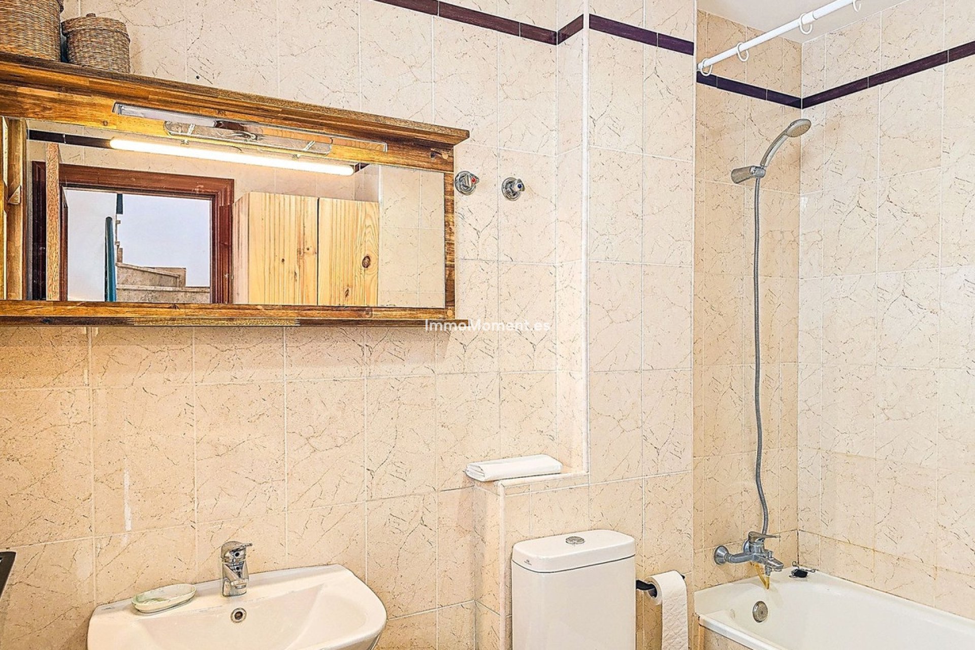 Bestaande woning - Vrijstaande villa - Binnenland  - Almogía