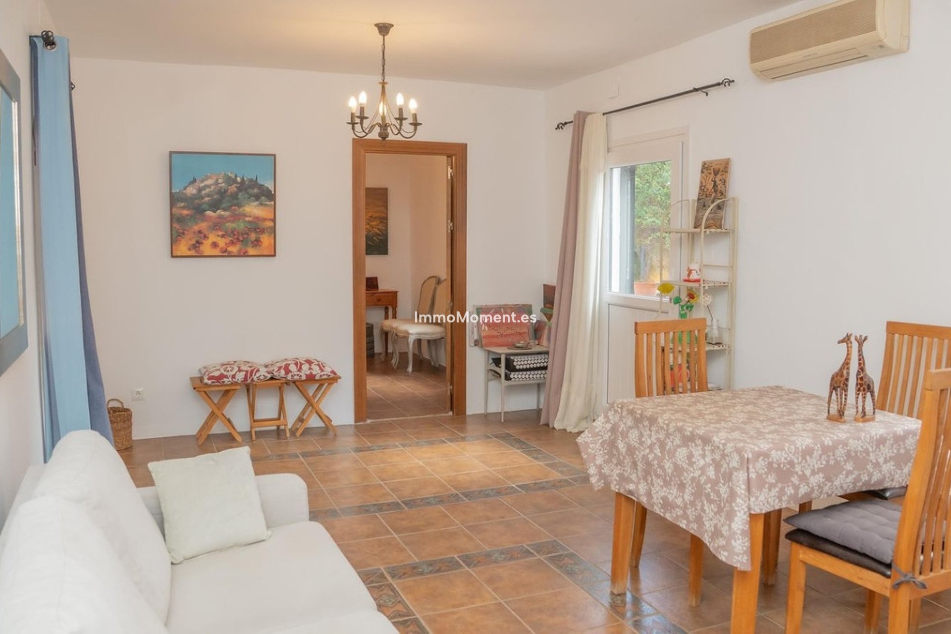 Bestaande woning - Vrijstaande villa - Binnenland  - Alora