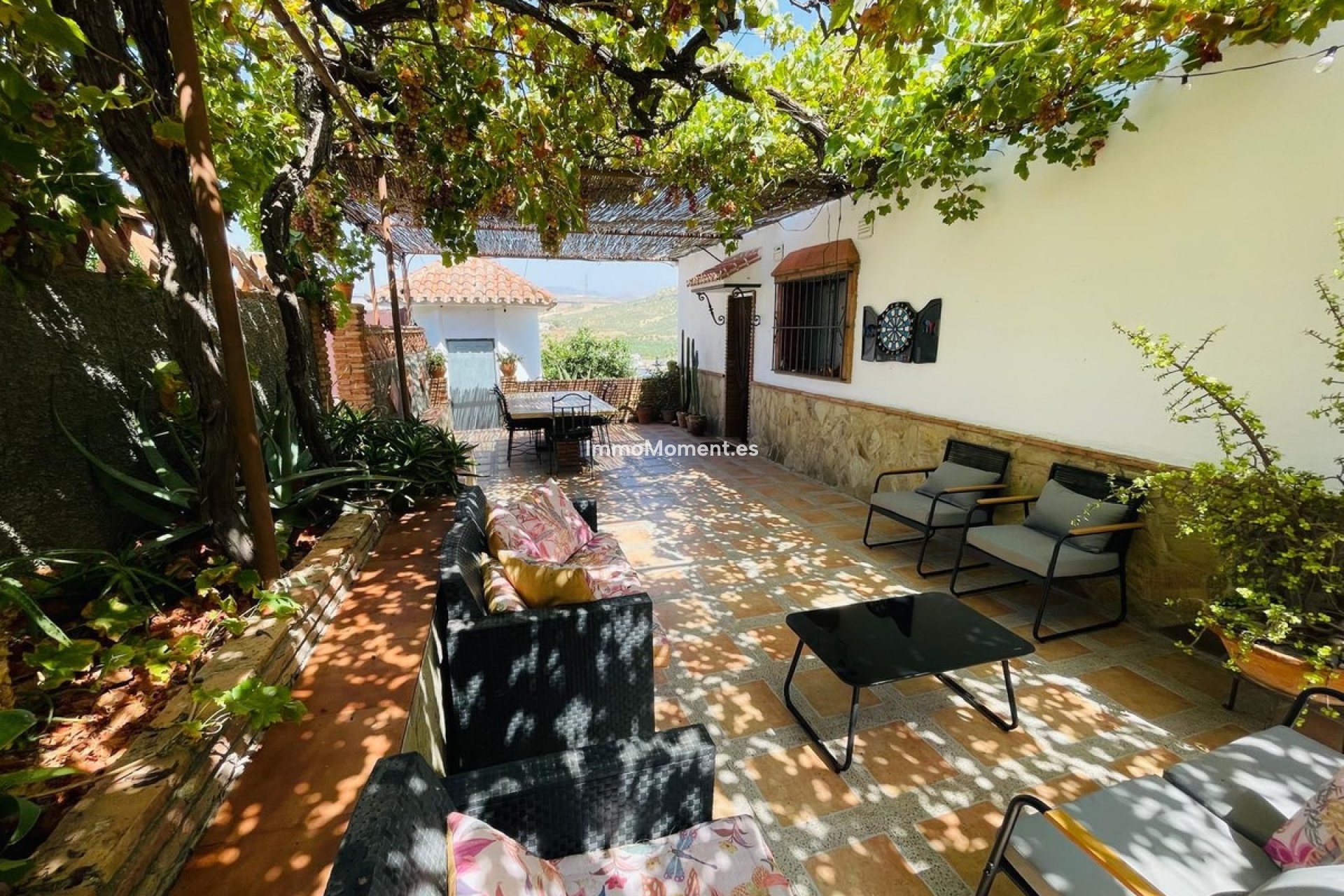 Bestaande woning - Vrijstaande villa - Binnenland  - Alora