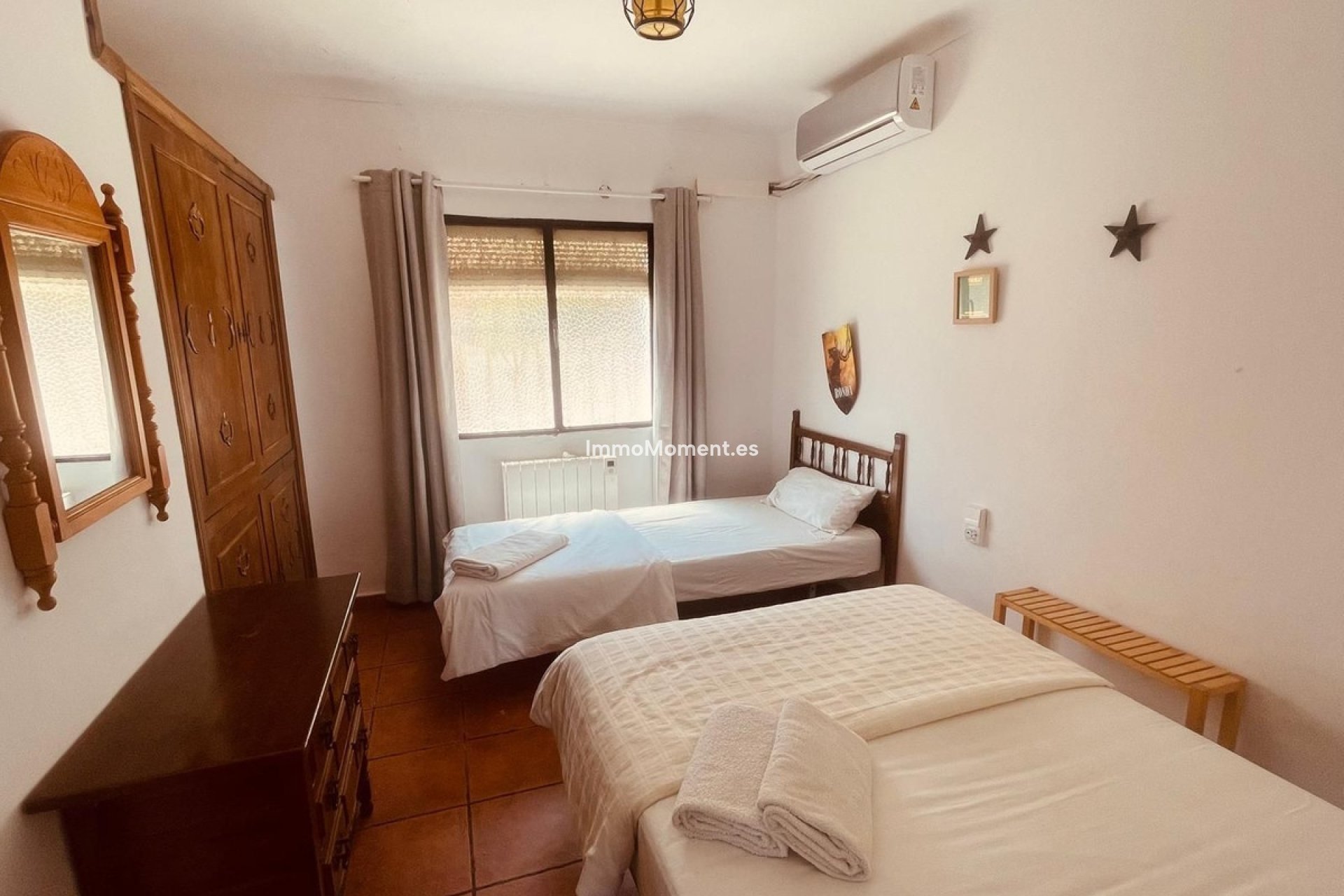 Bestaande woning - Vrijstaande villa - Binnenland  - Alora