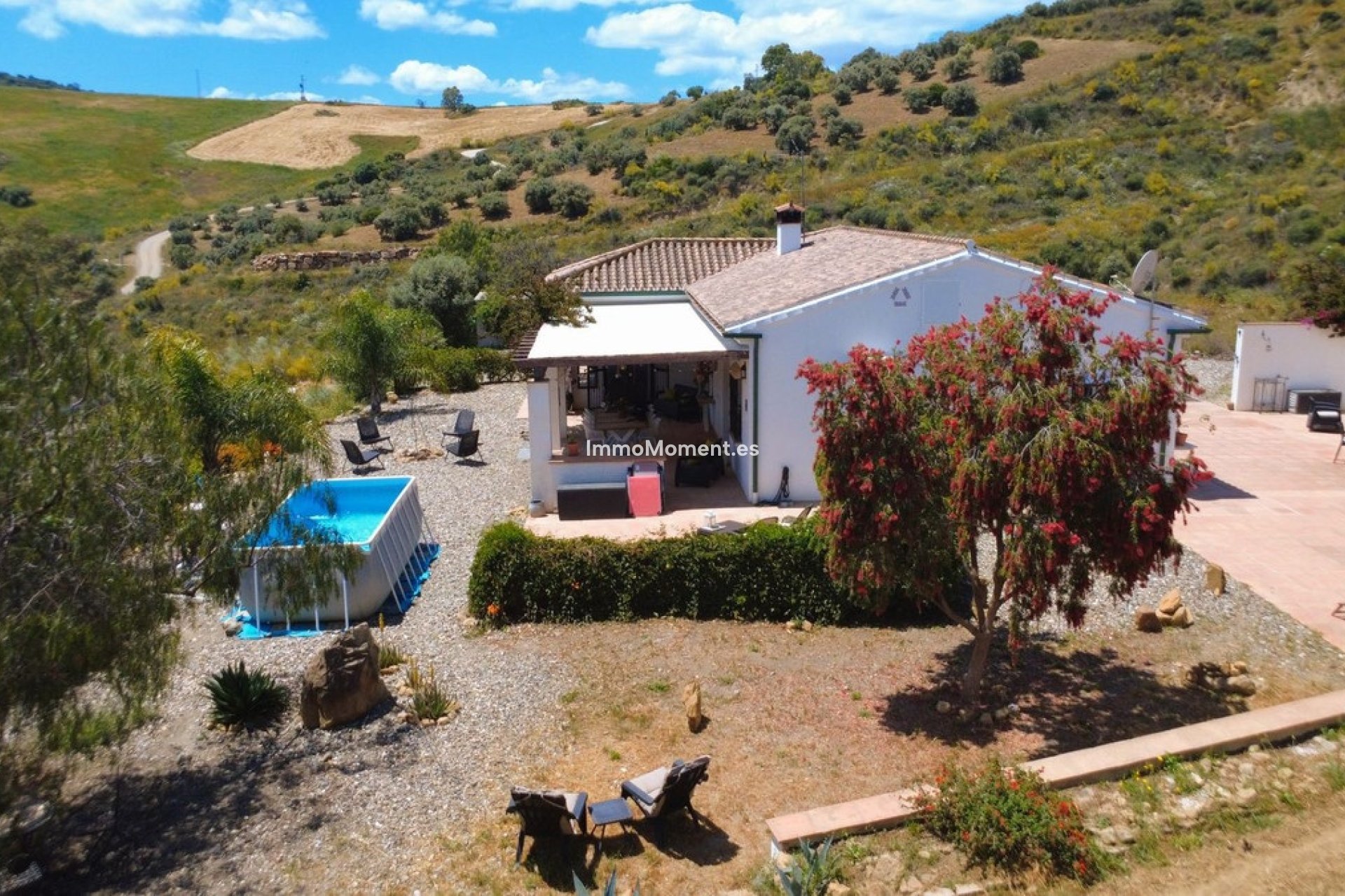 Bestaande woning - Vrijstaande villa - Binnenland  - Alora