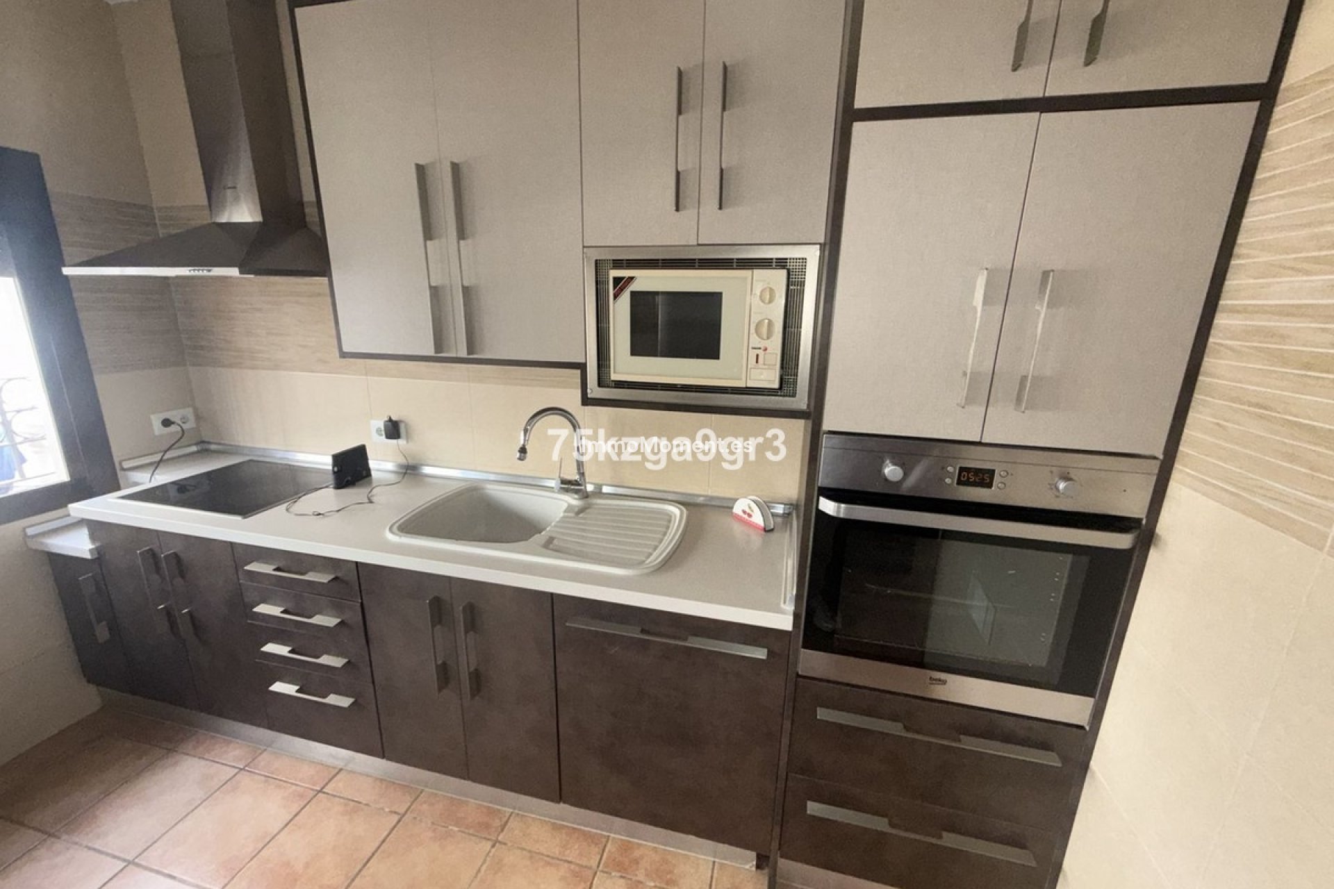 Bestaande woning - Vrijstaande villa - Binnenland  - Alora