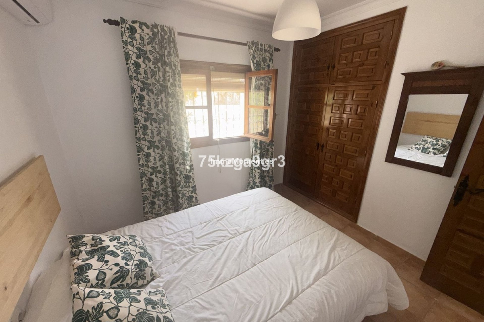 Bestaande woning - Vrijstaande villa - Binnenland  - Alora