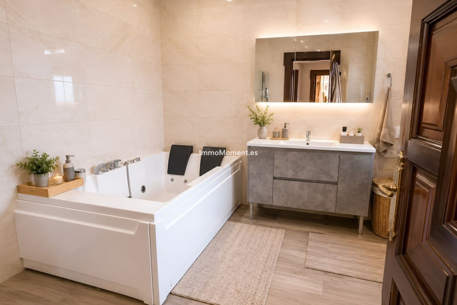 Bestaande woning - Vrijstaande villa - Binnenland  - Churriana