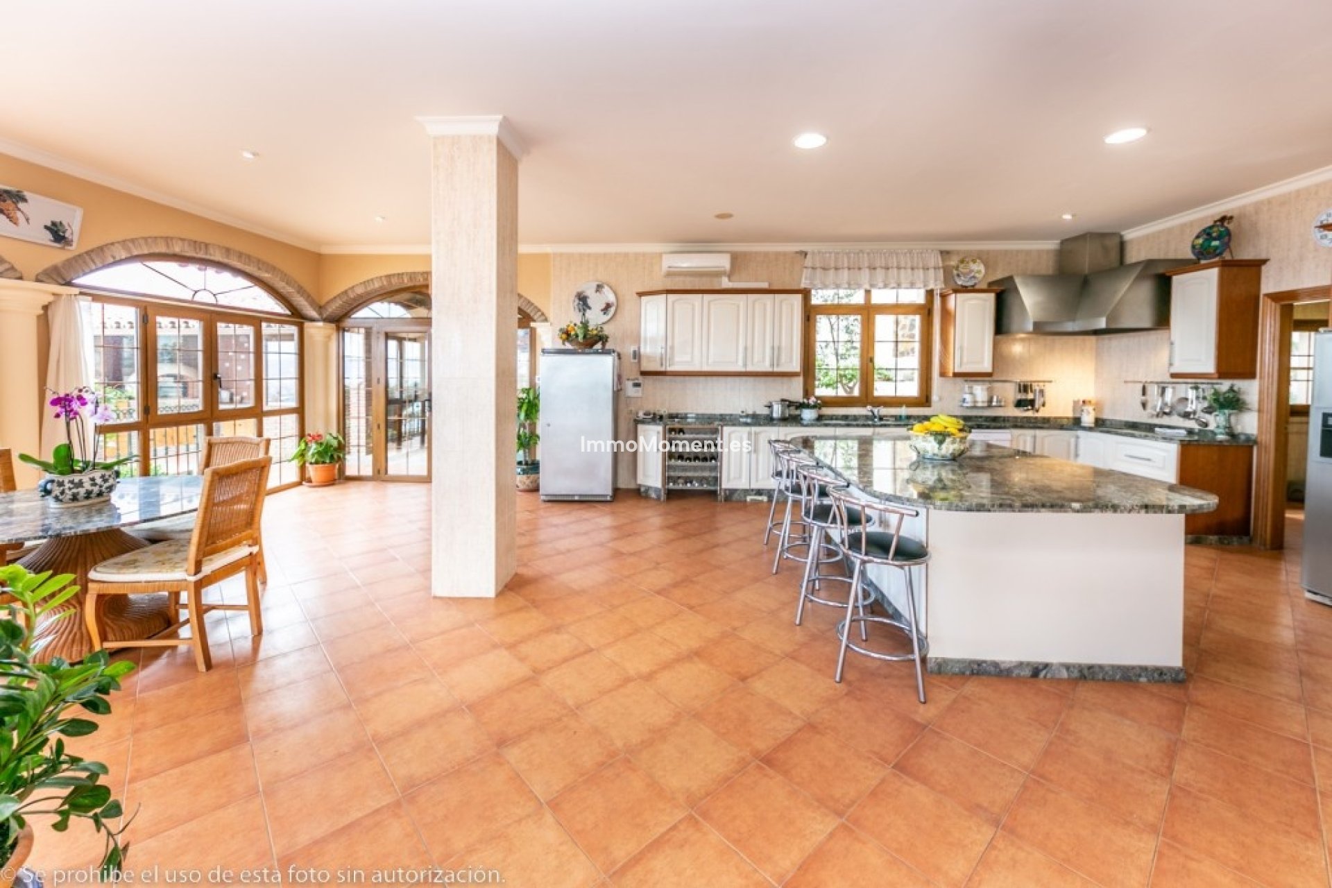 Bestaande woning - Vrijstaande villa - Binnenland  - Churriana