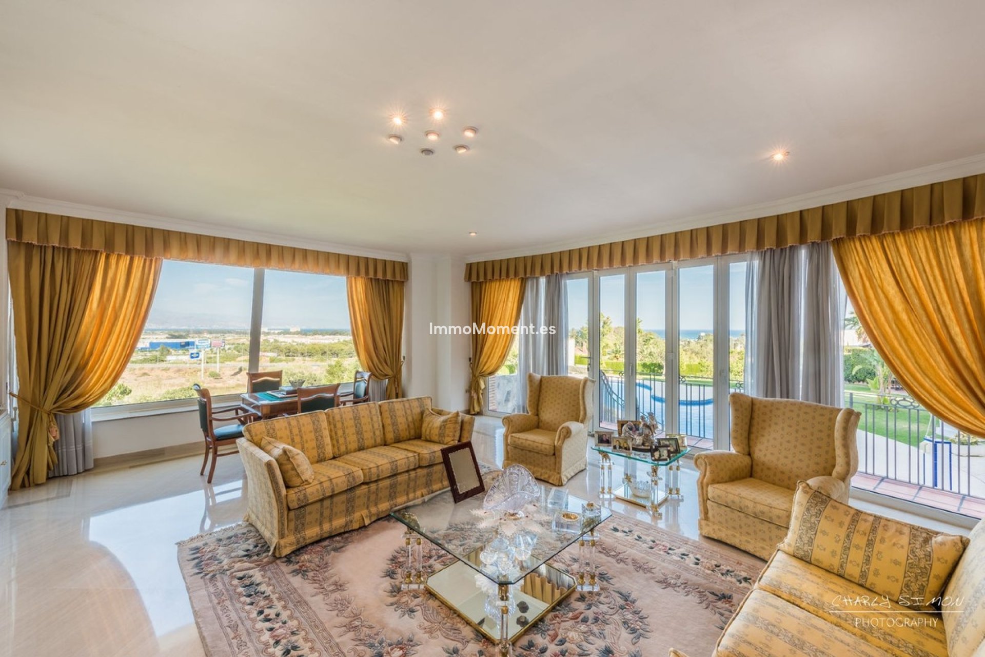 Bestaande woning - Vrijstaande villa - Binnenland  - Churriana