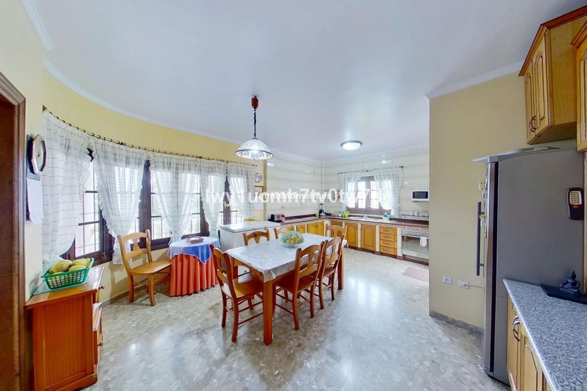 Bestaande woning - Vrijstaande villa - Binnenland  - Churriana