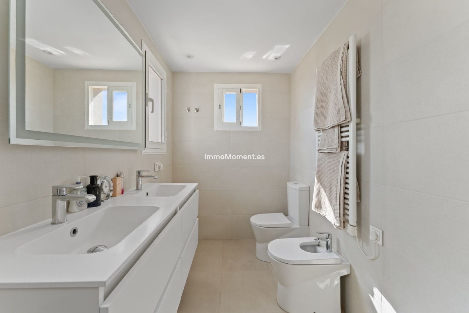 Bestaande woning - Vrijstaande villa - Binnenland  - Coín
