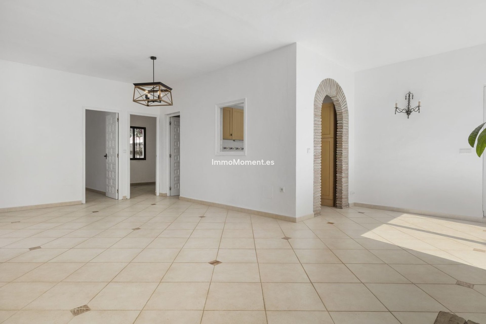Bestaande woning - Vrijstaande villa - Binnenland  - Coín