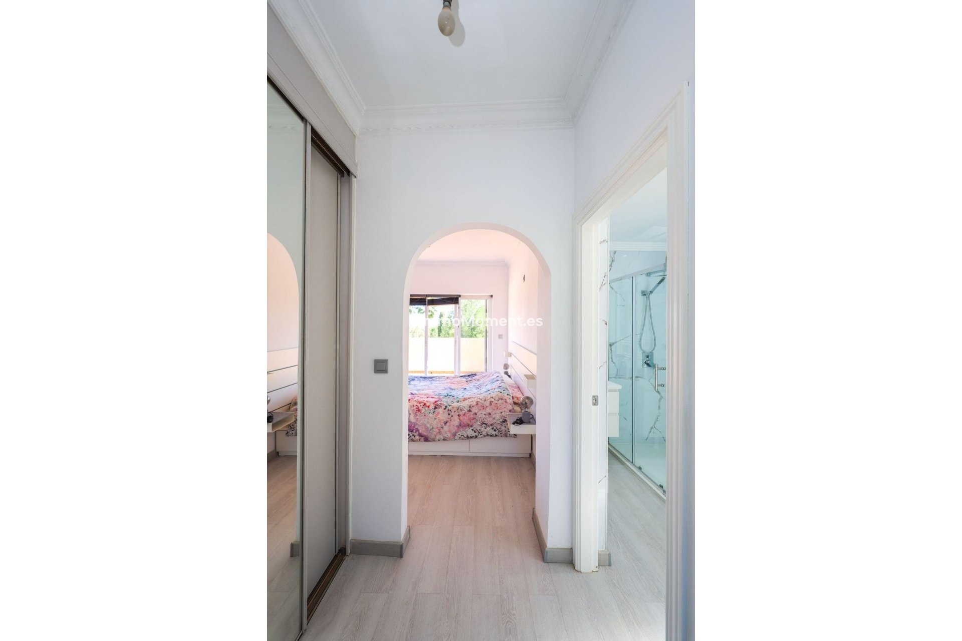 Bestaande woning - Vrijstaande villa - Binnenland  - Coín