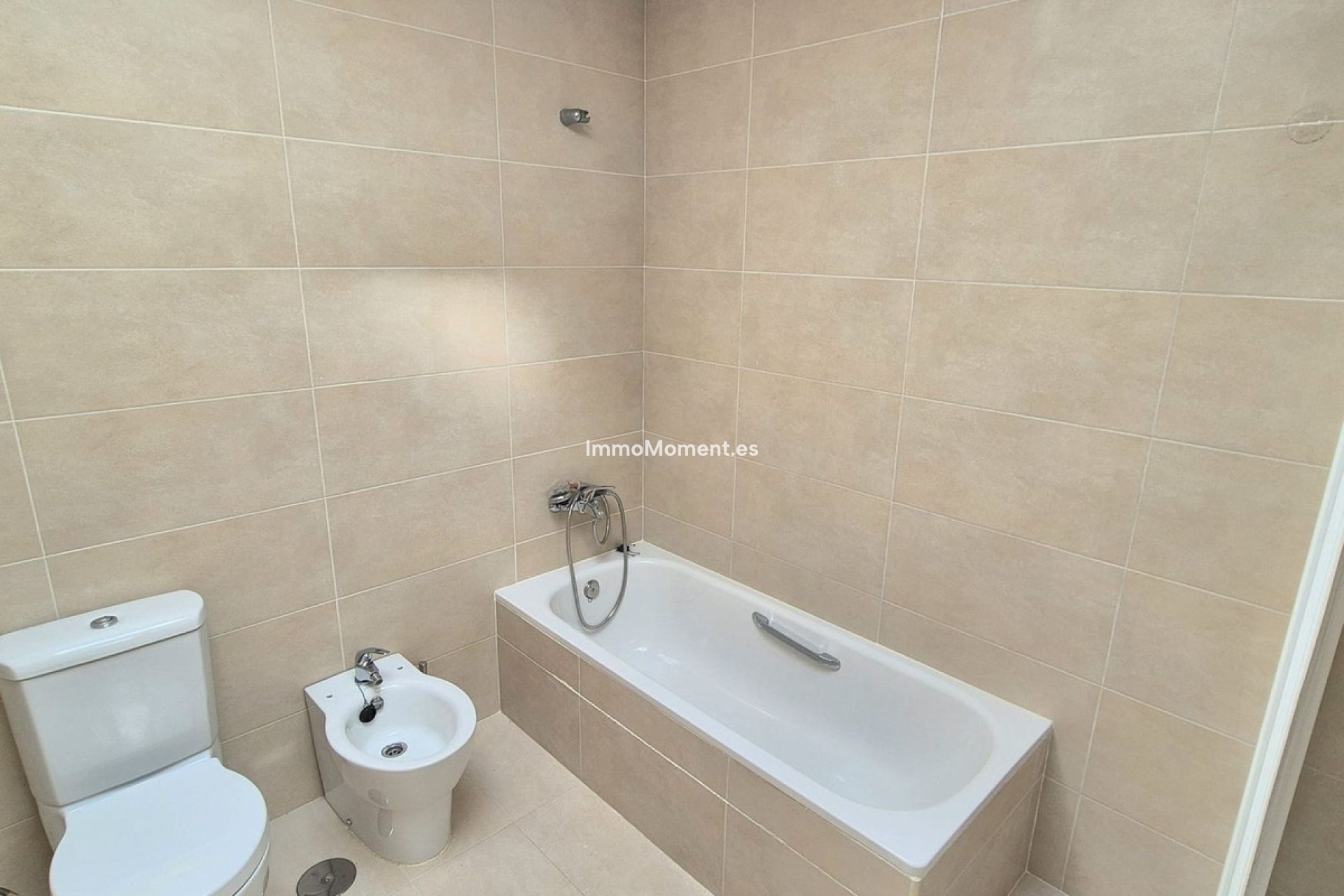 Bestaande woning - Vrijstaande villa - Binnenland  - Coín