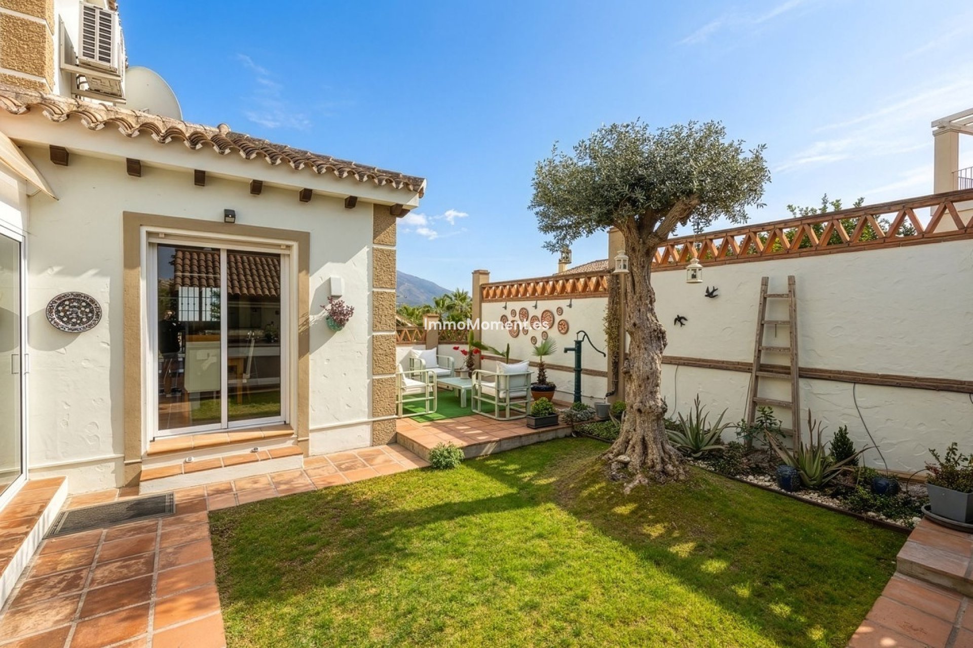 Bestaande woning - Vrijstaande villa - Binnenland  - Coín