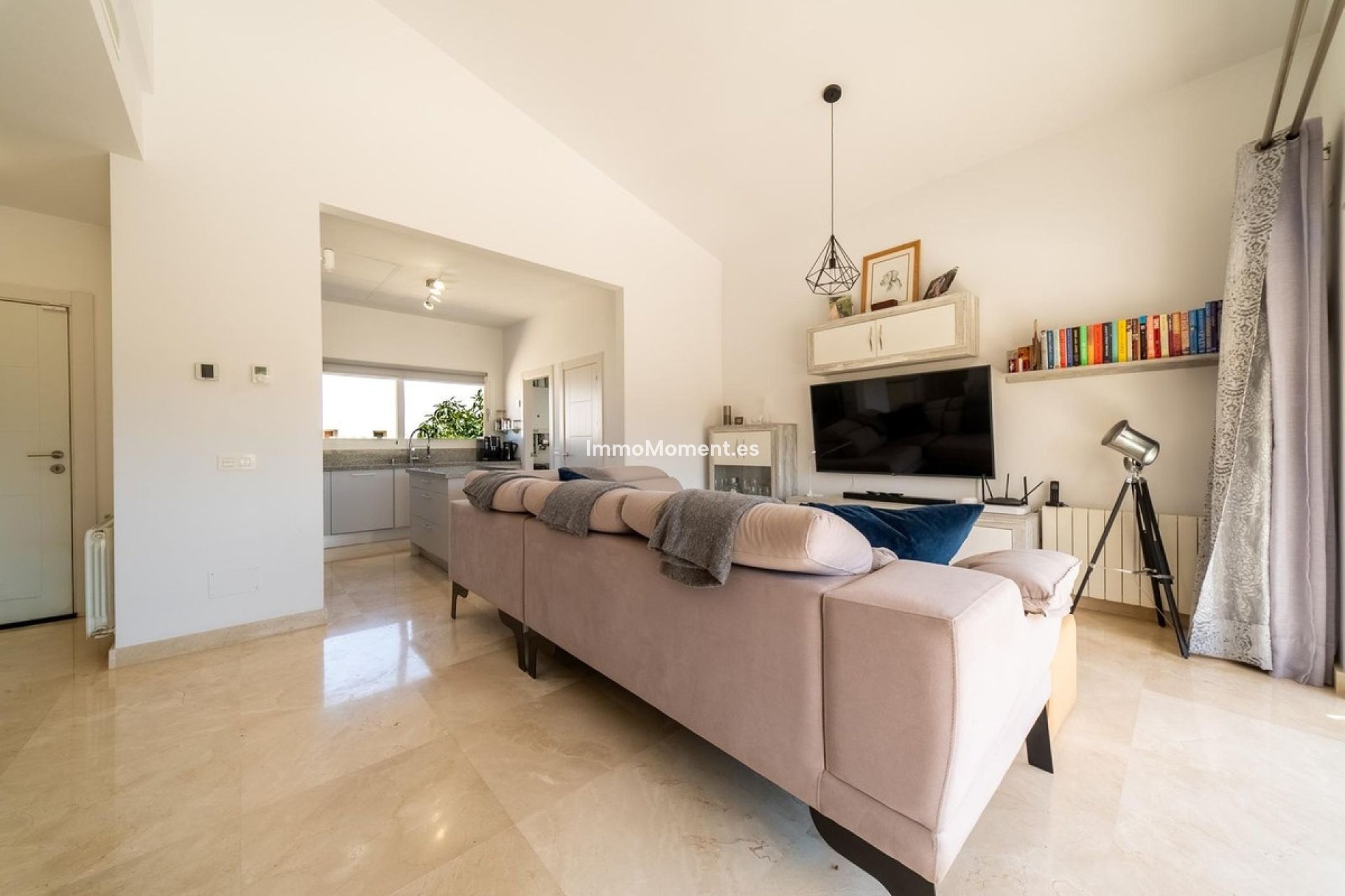 Bestaande woning - Vrijstaande villa - Binnenland  - Coín