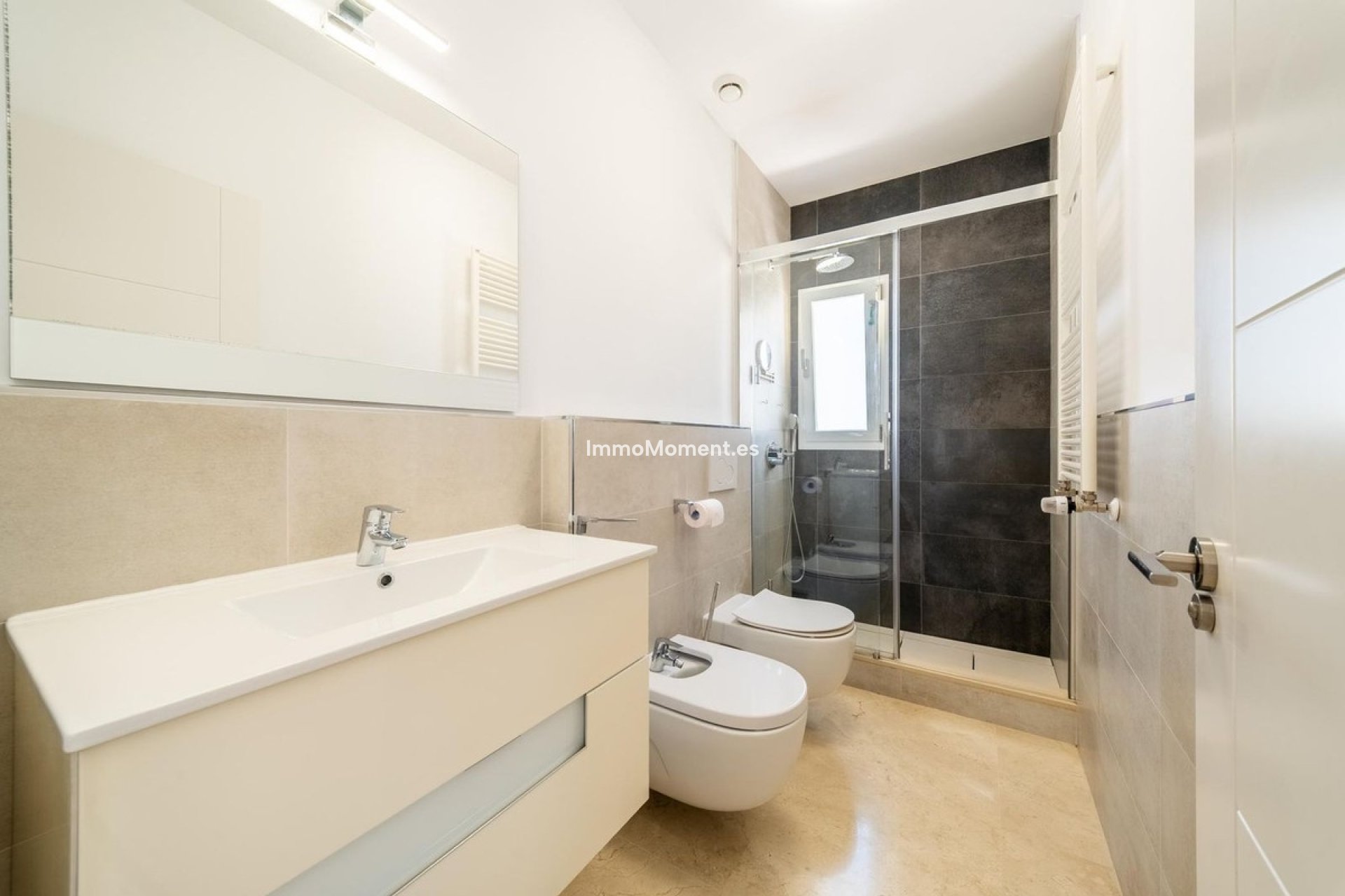 Bestaande woning - Vrijstaande villa - Binnenland  - Coín