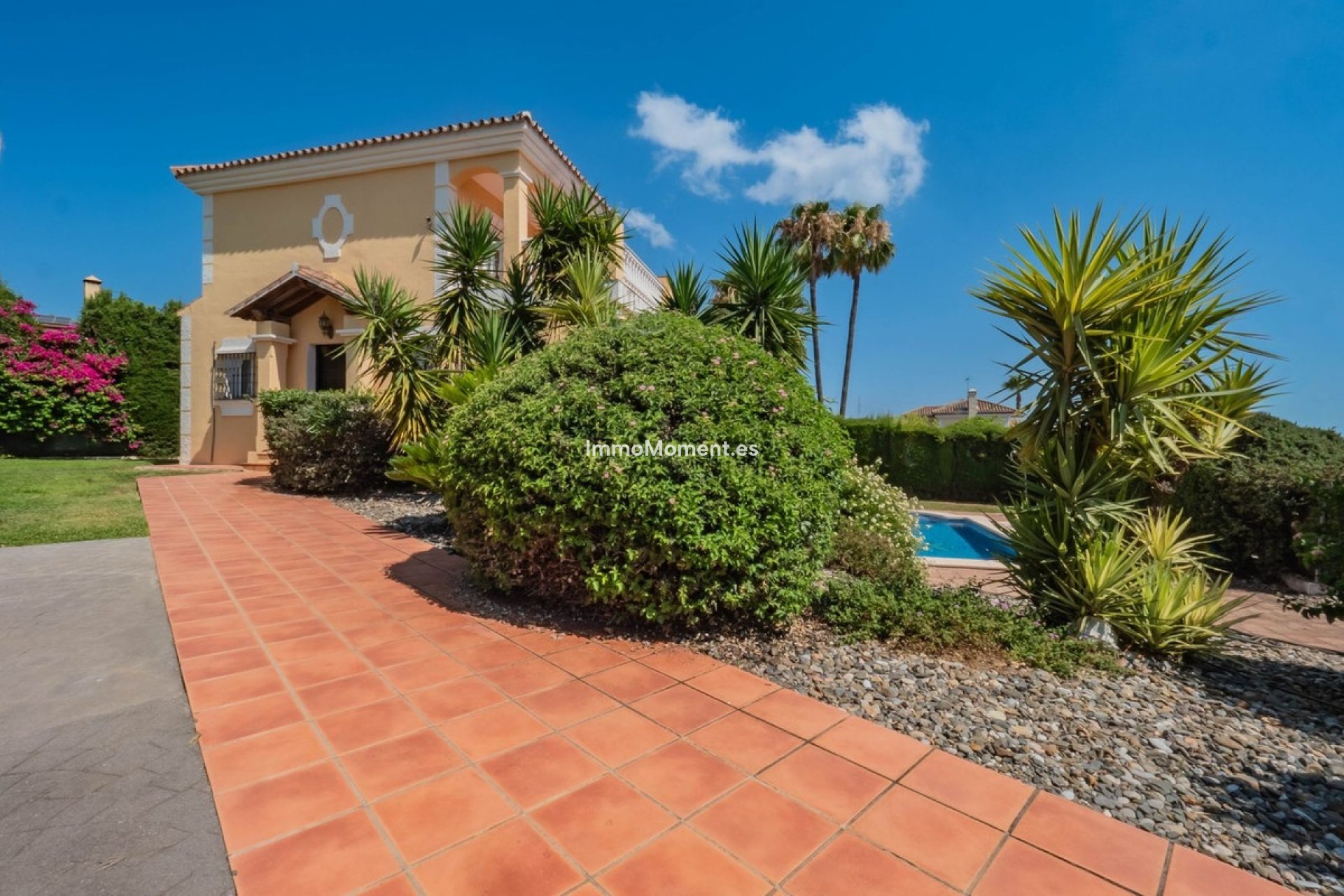 Bestaande woning - Vrijstaande villa - Binnenland  - Coín