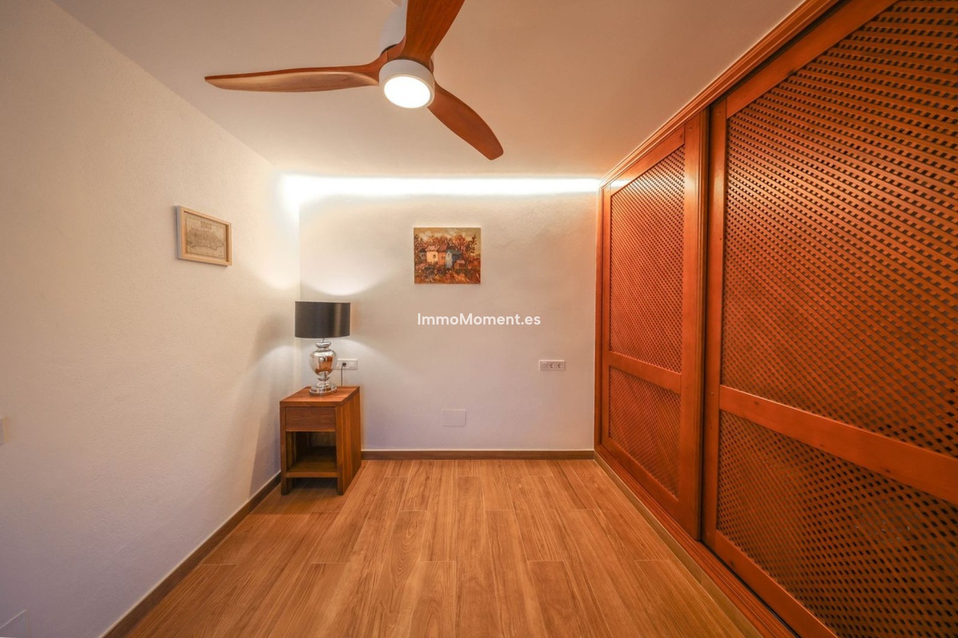 Bestaande woning - Vrijstaande villa - Binnenland  - Guaro