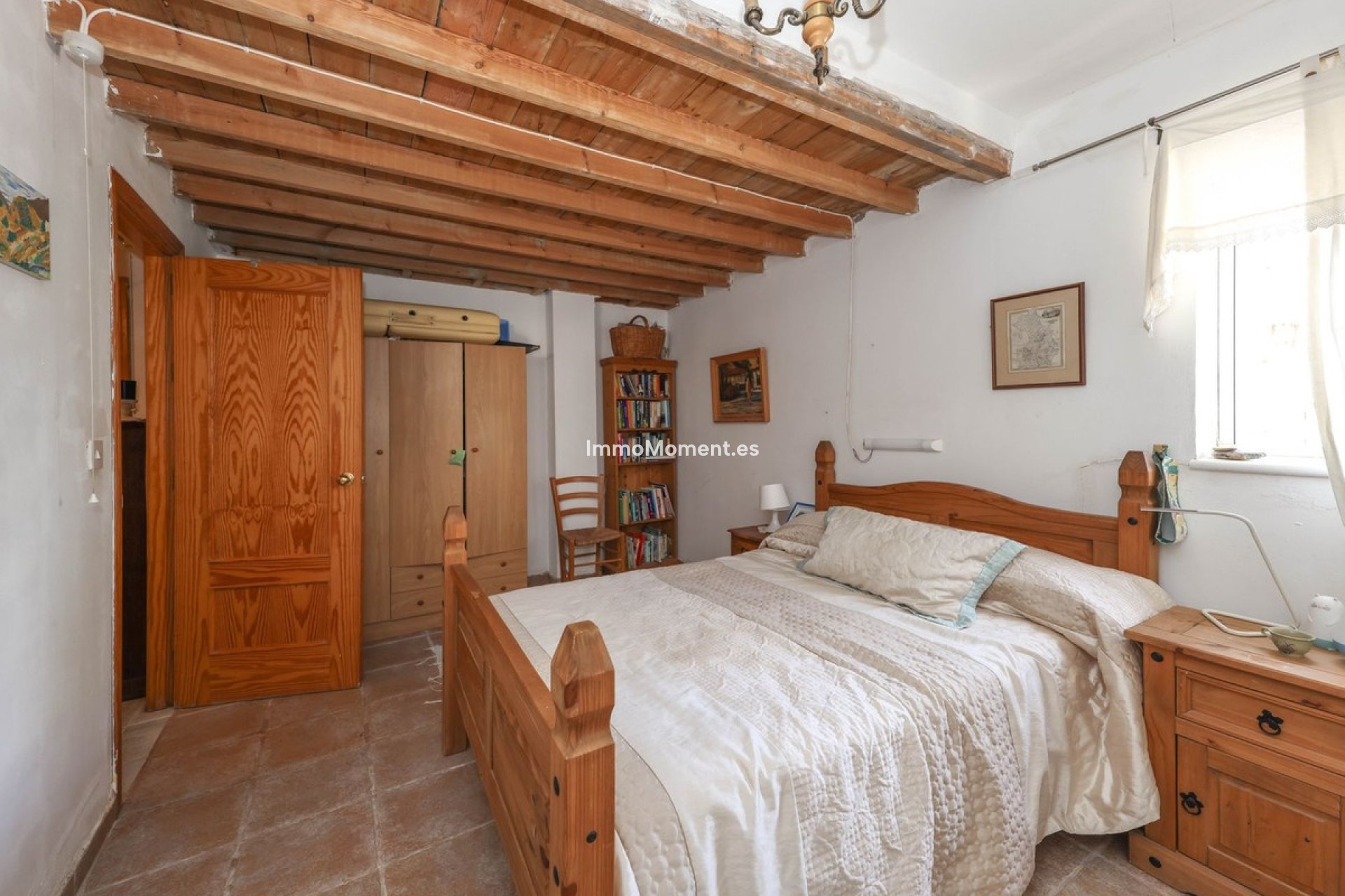 Bestaande woning - Vrijstaande villa - Binnenland  - Guaro