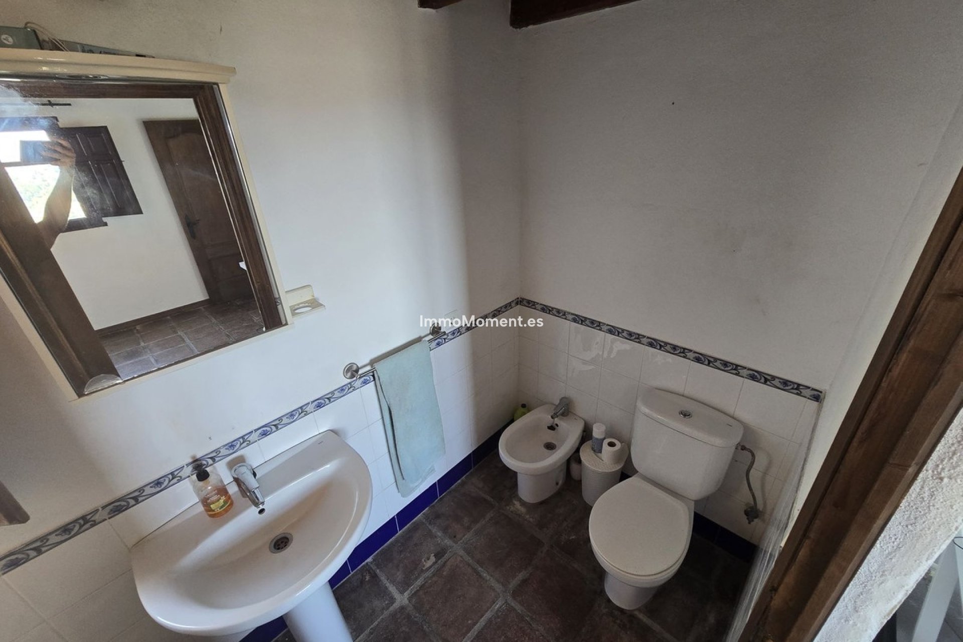 Bestaande woning - Vrijstaande villa - Binnenland  - Monda
