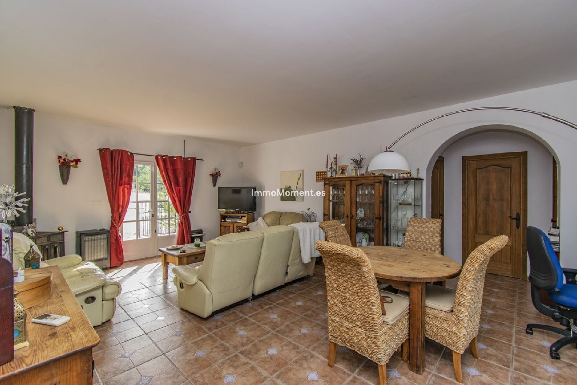 Bestaande woning - Vrijstaande villa - Binnenland  - Monda