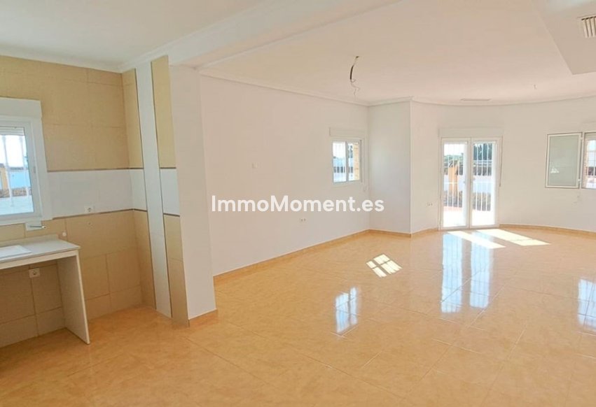 Bestaande woning - Vrijstaande villa - Catral - Catral Centro