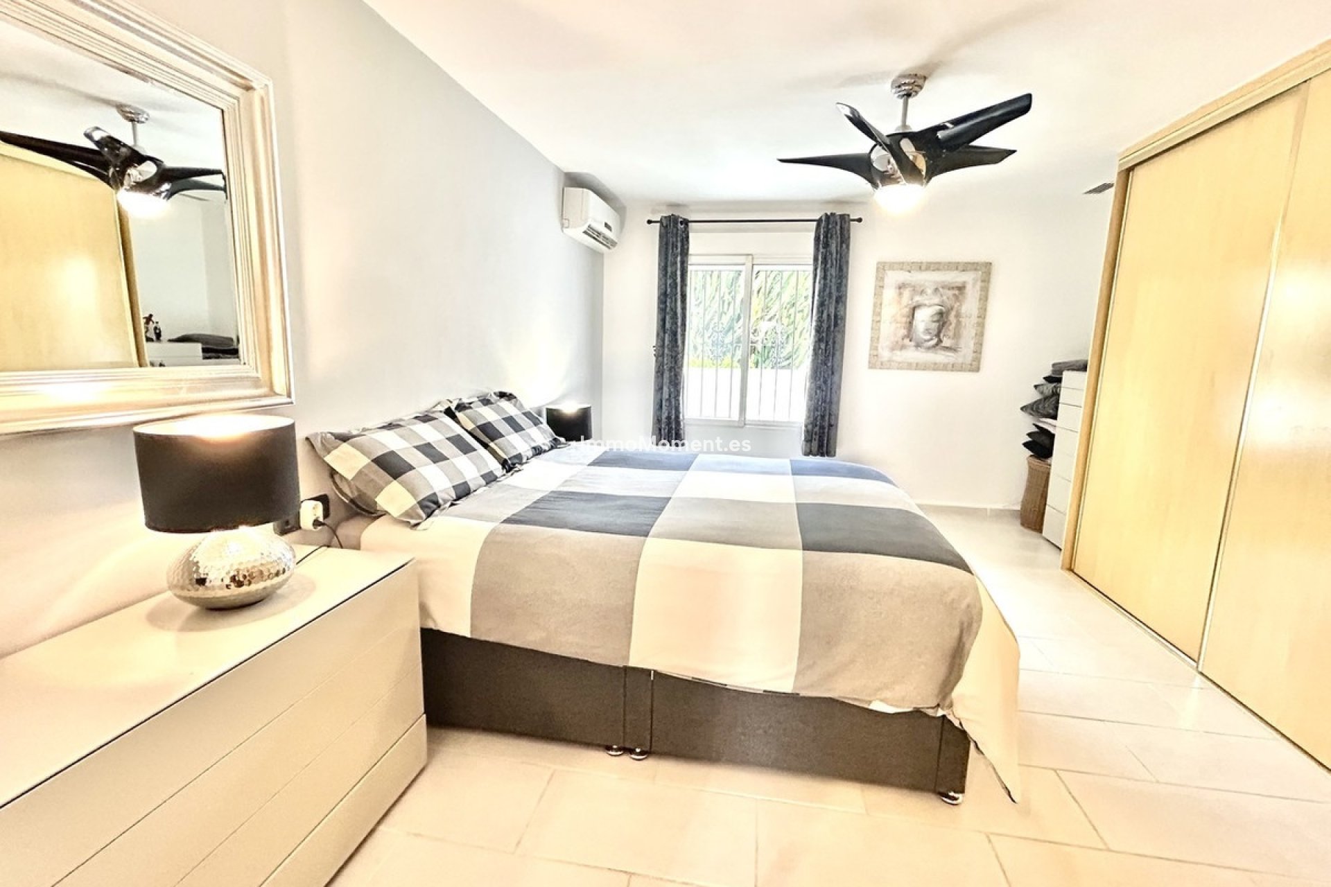 Bestaande woning - Vrijstaande villa - Catral - Catral Centro