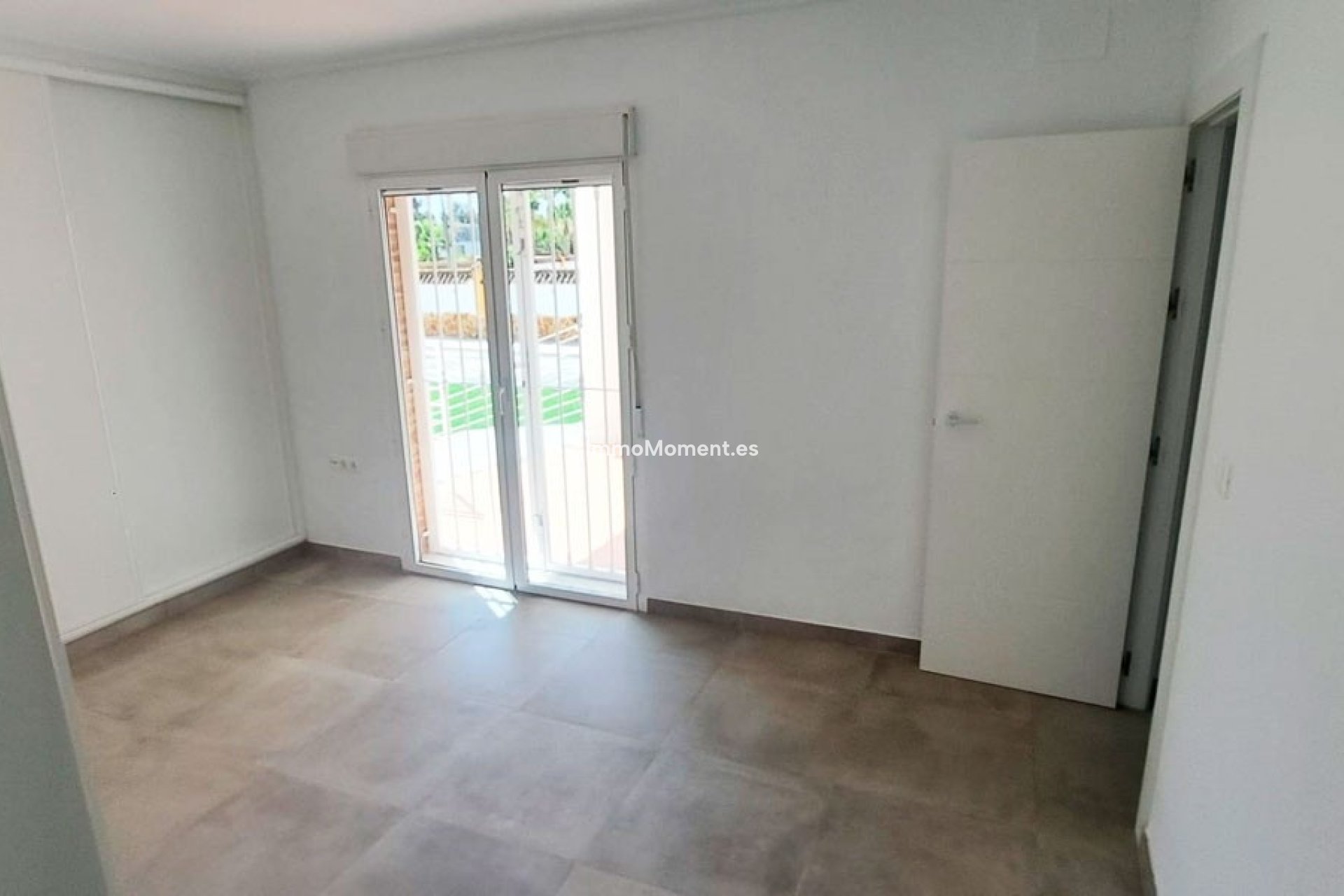 Bestaande woning - Vrijstaande villa - Catral - Catral Centro