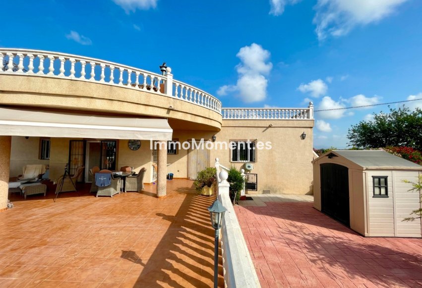 Bestaande woning - Vrijstaande villa - Catral - Catral Centro