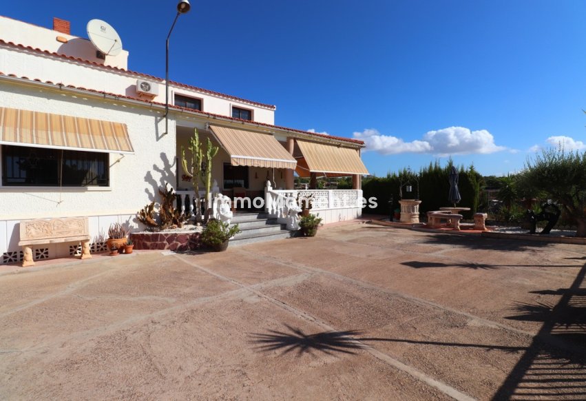 Bestaande woning - Vrijstaande villa - Crevillente - Crevillente - Crevillent Centro