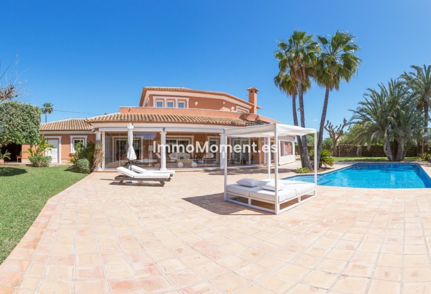 Bestaande woning - Vrijstaande villa - Denia - Denia Centro