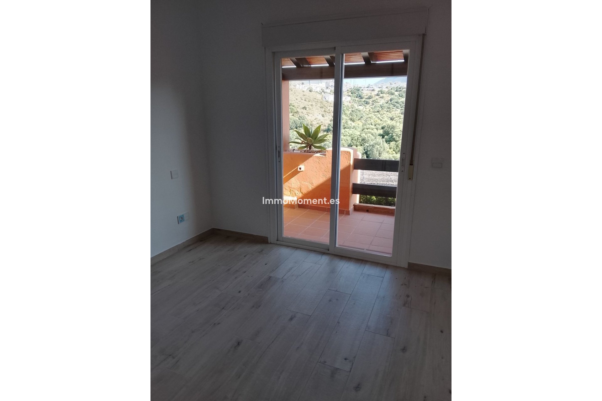 Bestaande woning - Vrijstaande villa - El Paraiso - New Golden Mile